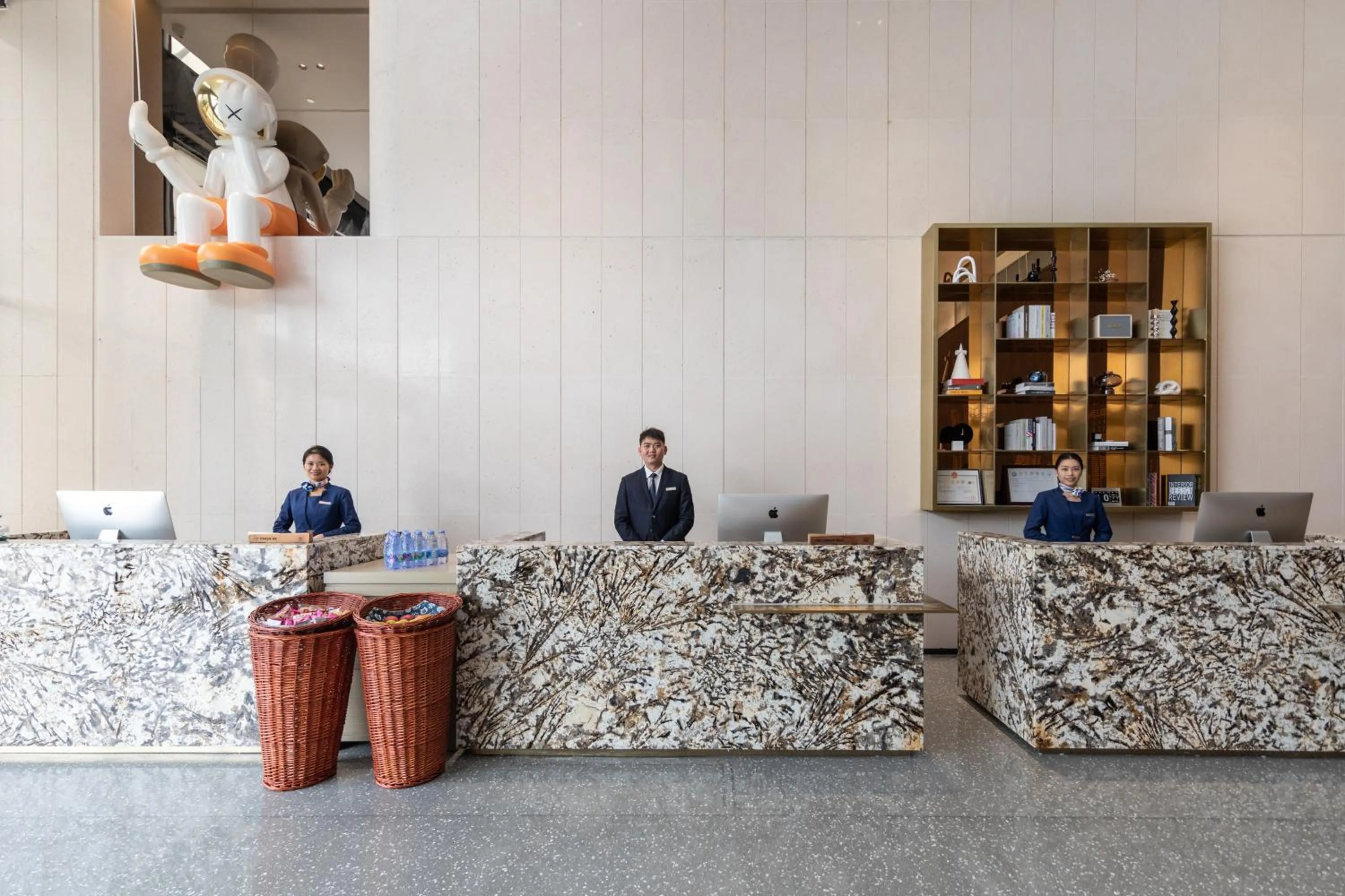 Lobby or reception in Guangzhou Baiyun Airport MeHood Liz Hotel