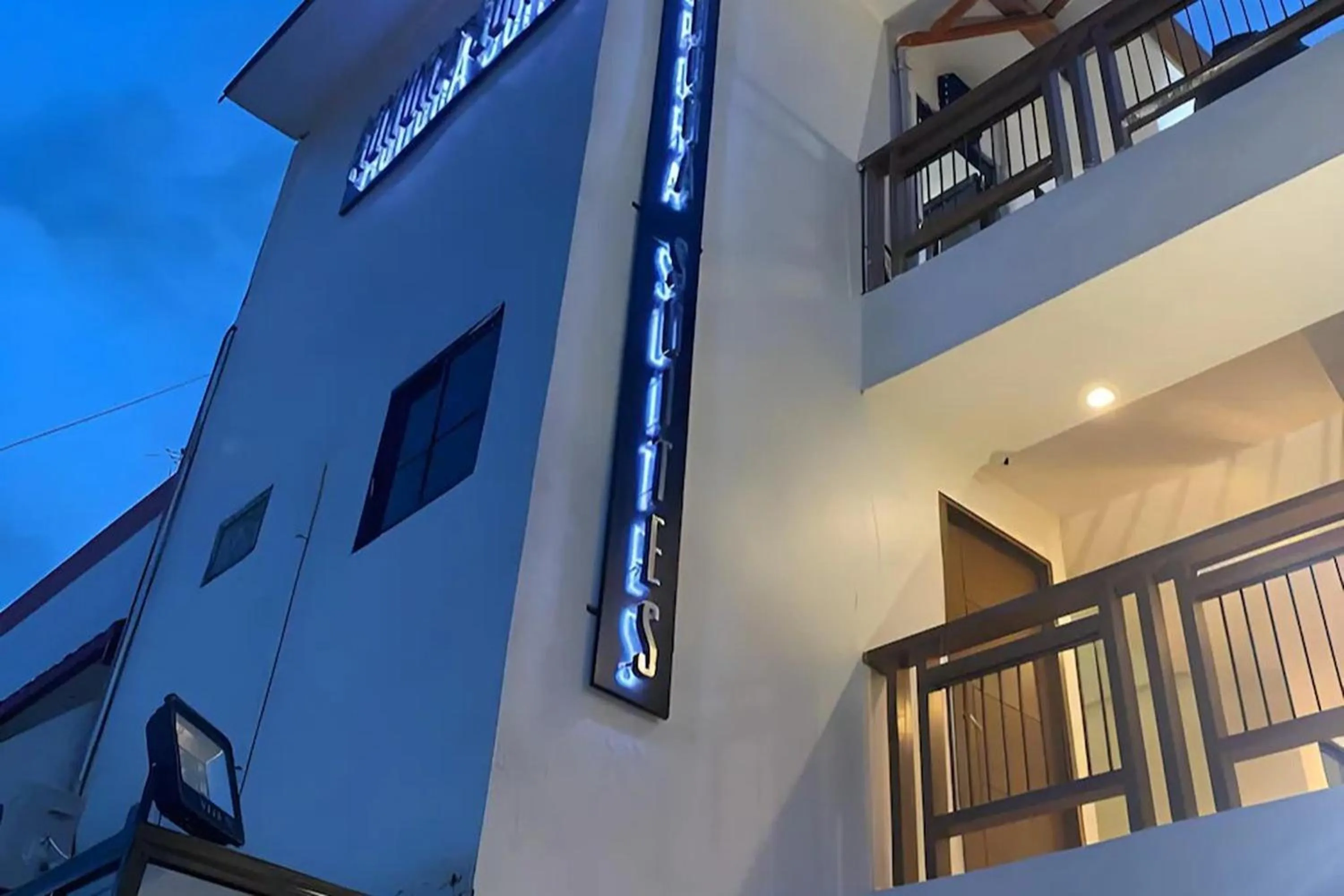 Property building in Aurora Suites Pasay near Airport