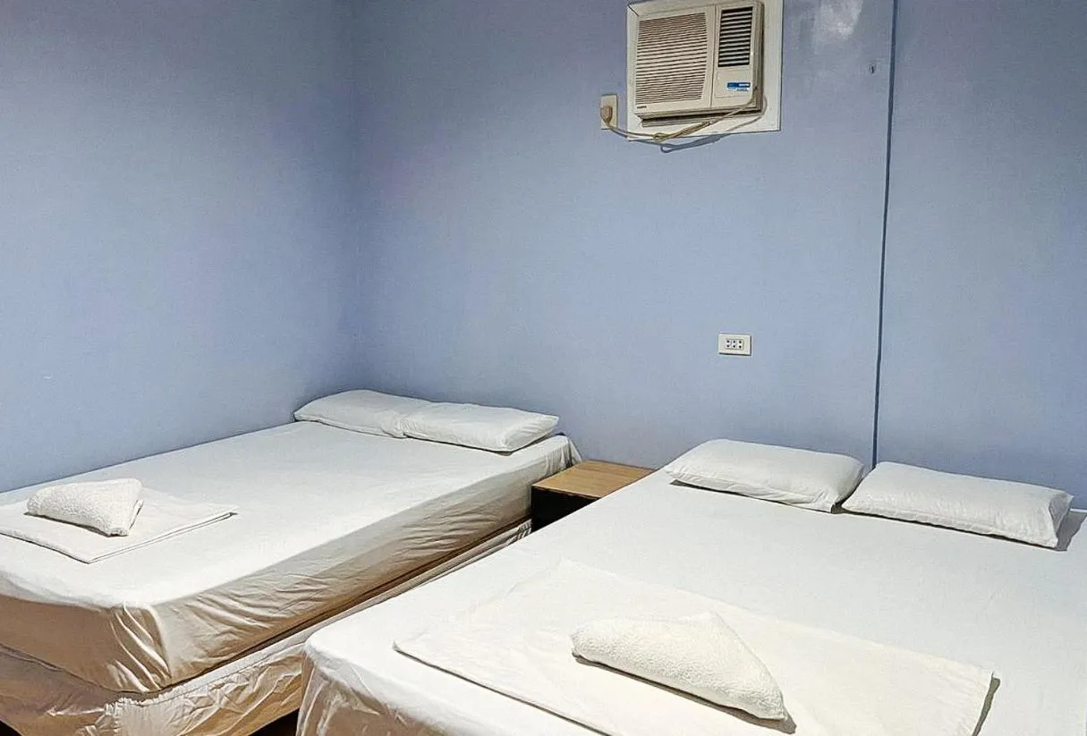 Photo of the whole room in RedDoorz @ Limelily Pension House 2 General Santos City