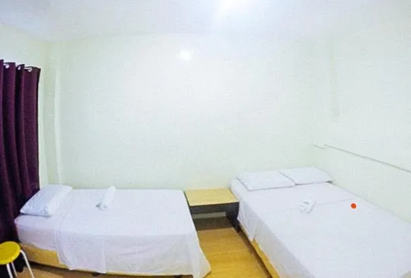 Photo of the whole room in RedDoorz @ Limelily Pension House 2 General Santos City