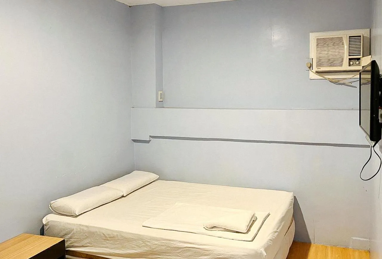 Bed in RedDoorz @ Limelily Pension House 2 General Santos City