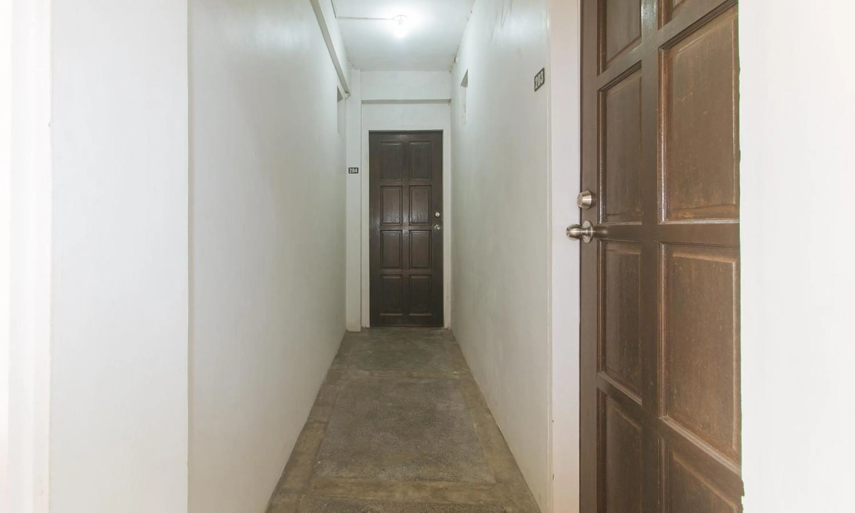 Area and facilities in RedDoorz at Davids Travellers Inn Cavite