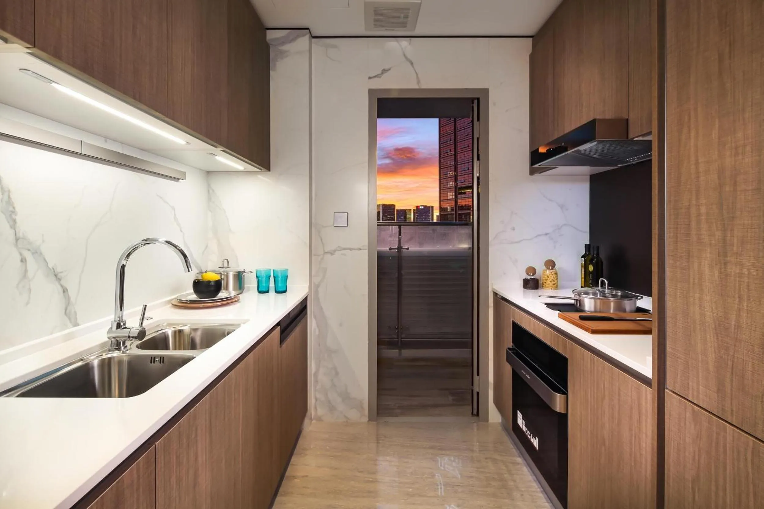 Kitchen or kitchenette in Artisse Place