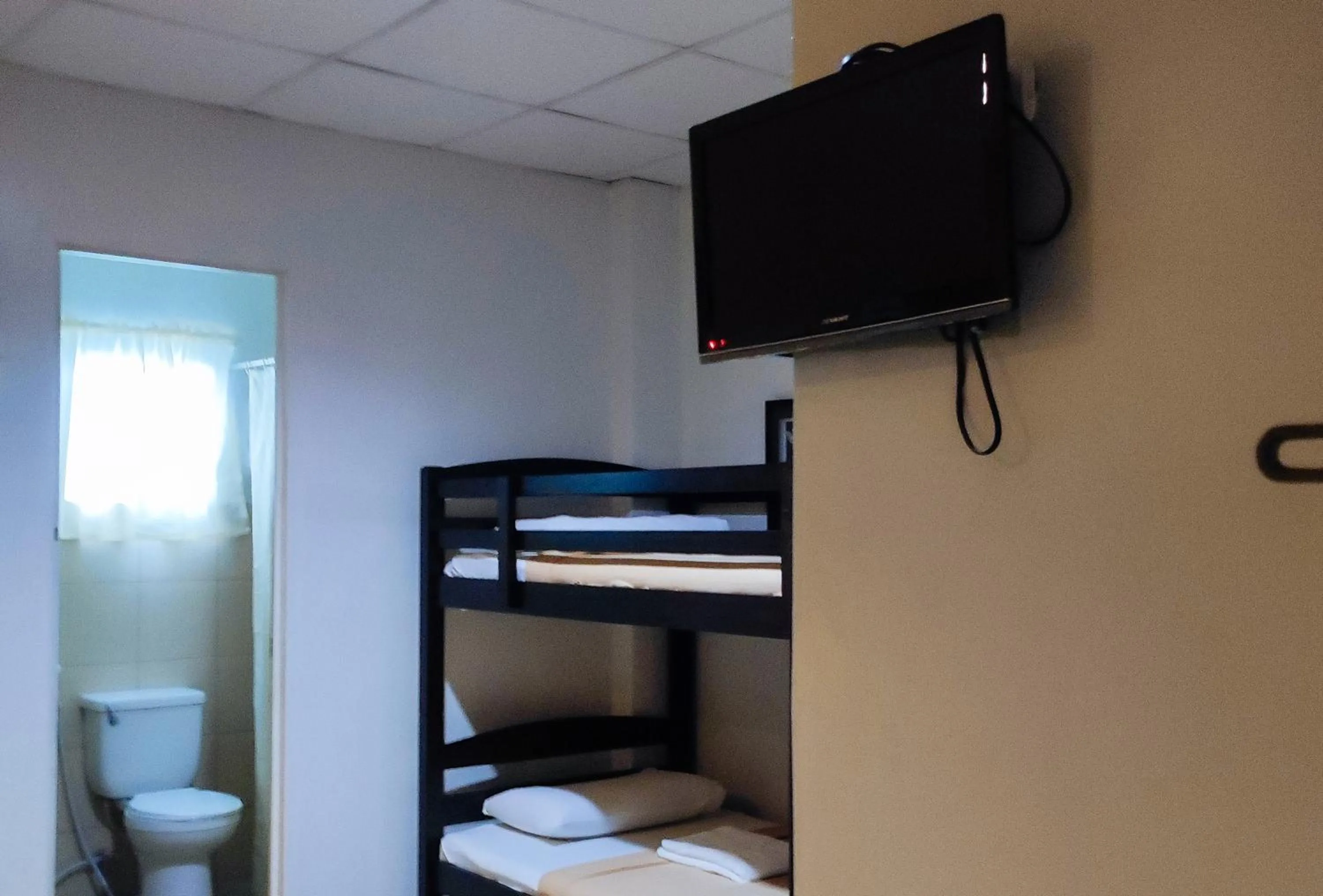 TV and multimedia in Jade Dragons Suites Davao