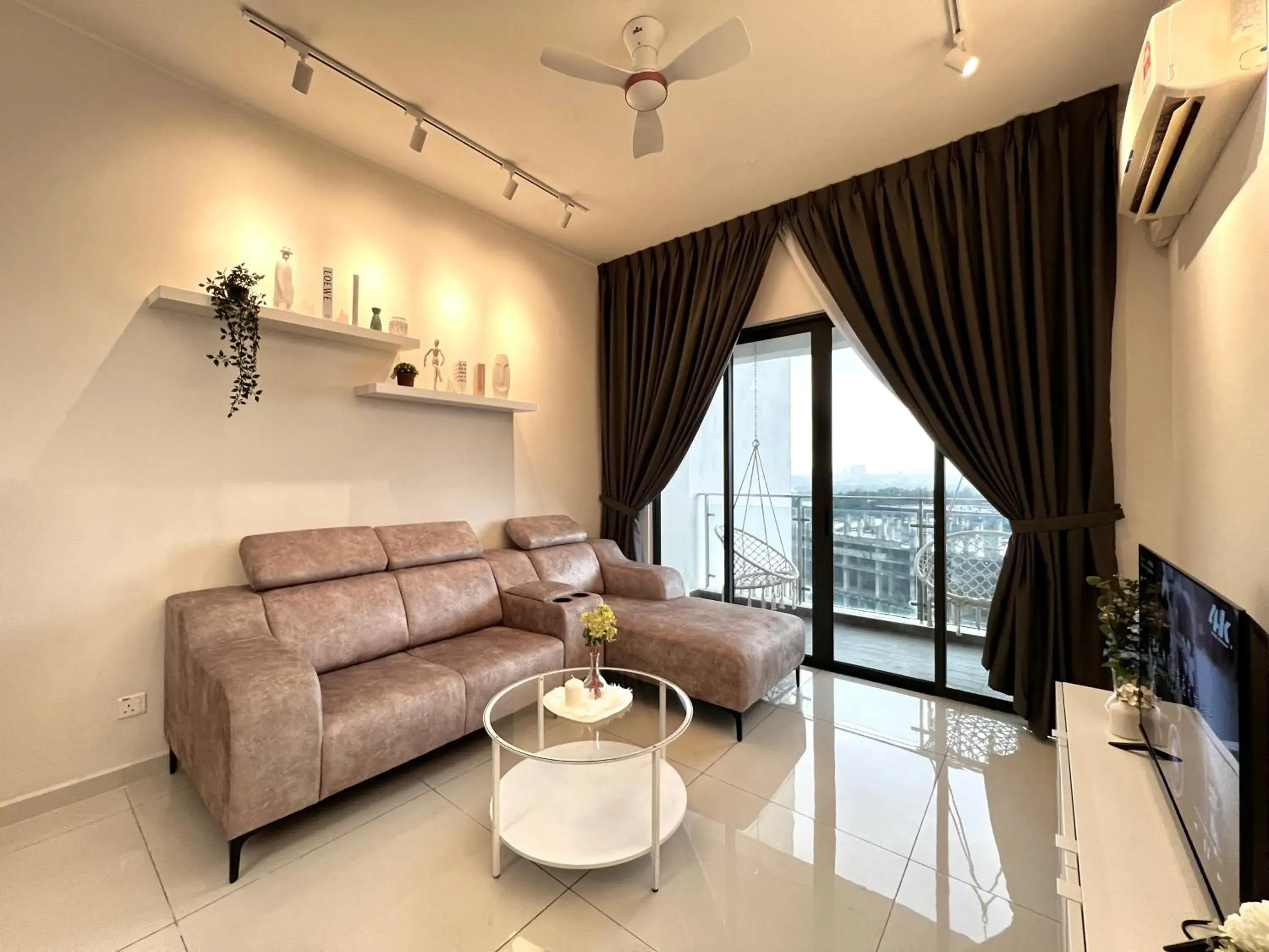 Two-Bedroom Apartment in Country Garden by Antlerzone Two-Bedroom Apartment in Country Garden by Antlerzone