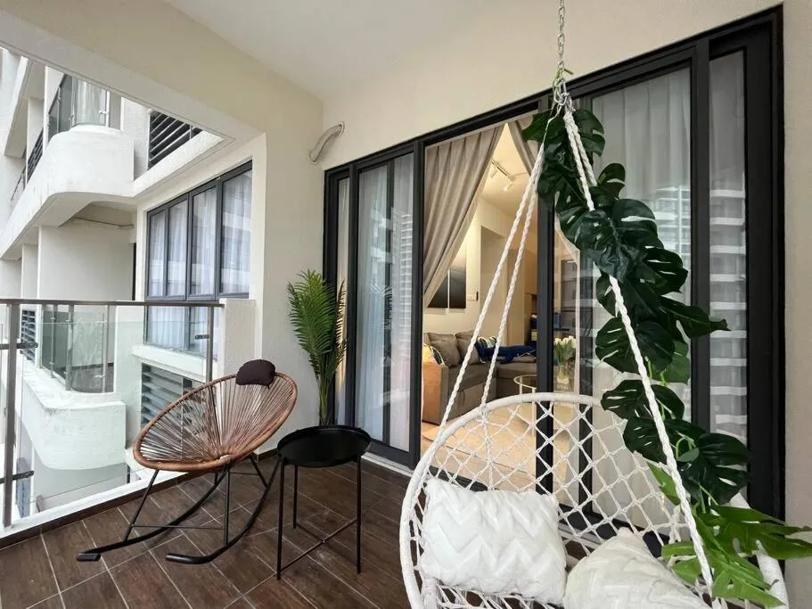 Balcony/Terrace in Country Garden by Antlerzone