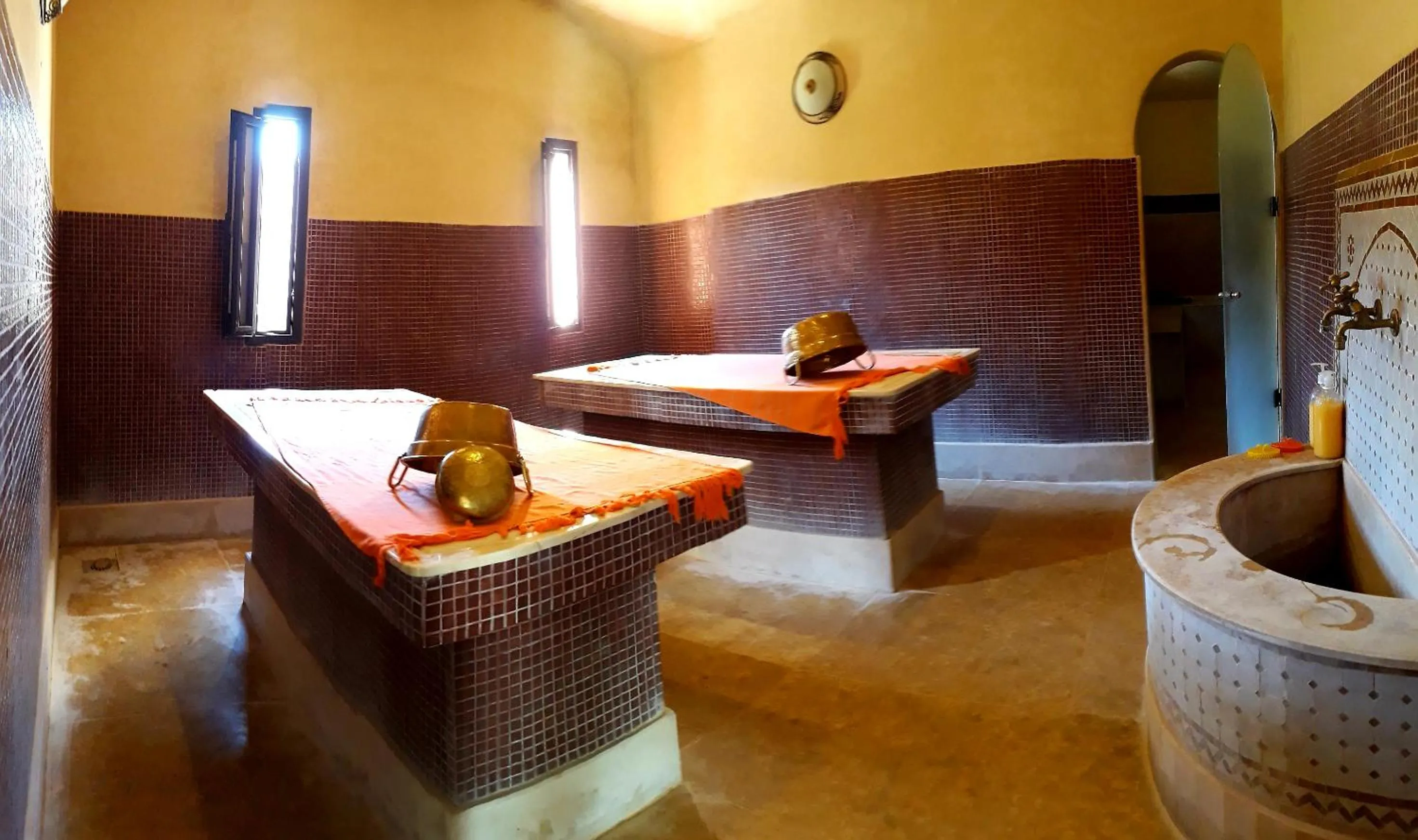 Spa and wellness centre/facilities in La Maison Des Oliviers