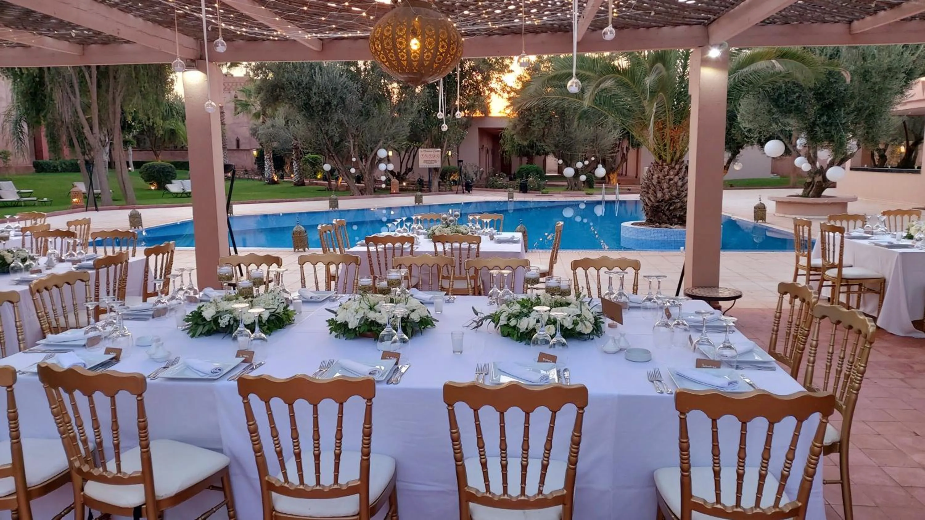 wedding in La Maison Des Oliviers