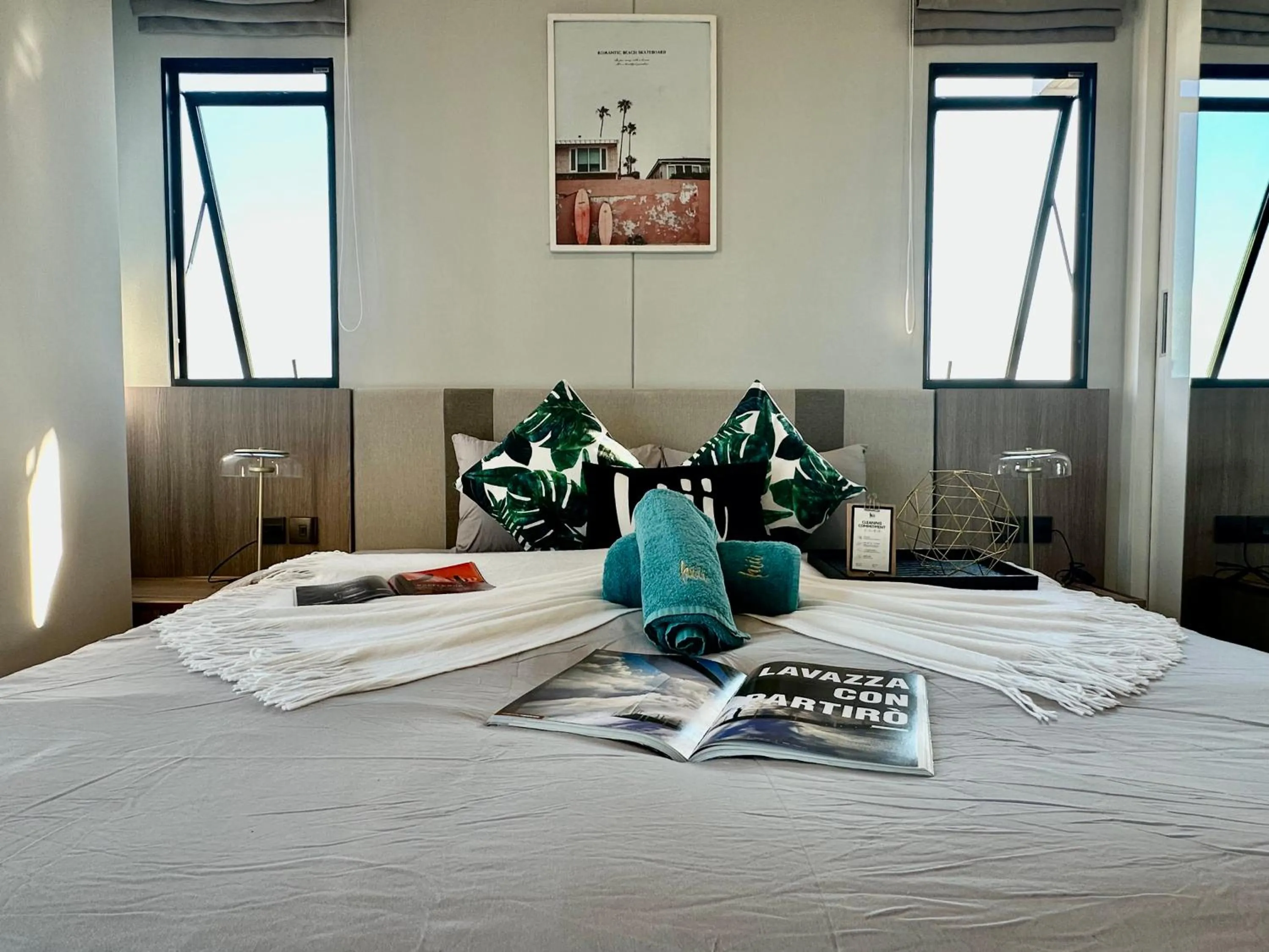 Bed in Astra Sky River Paronama Pool Luxury Changklan Chiang Mai