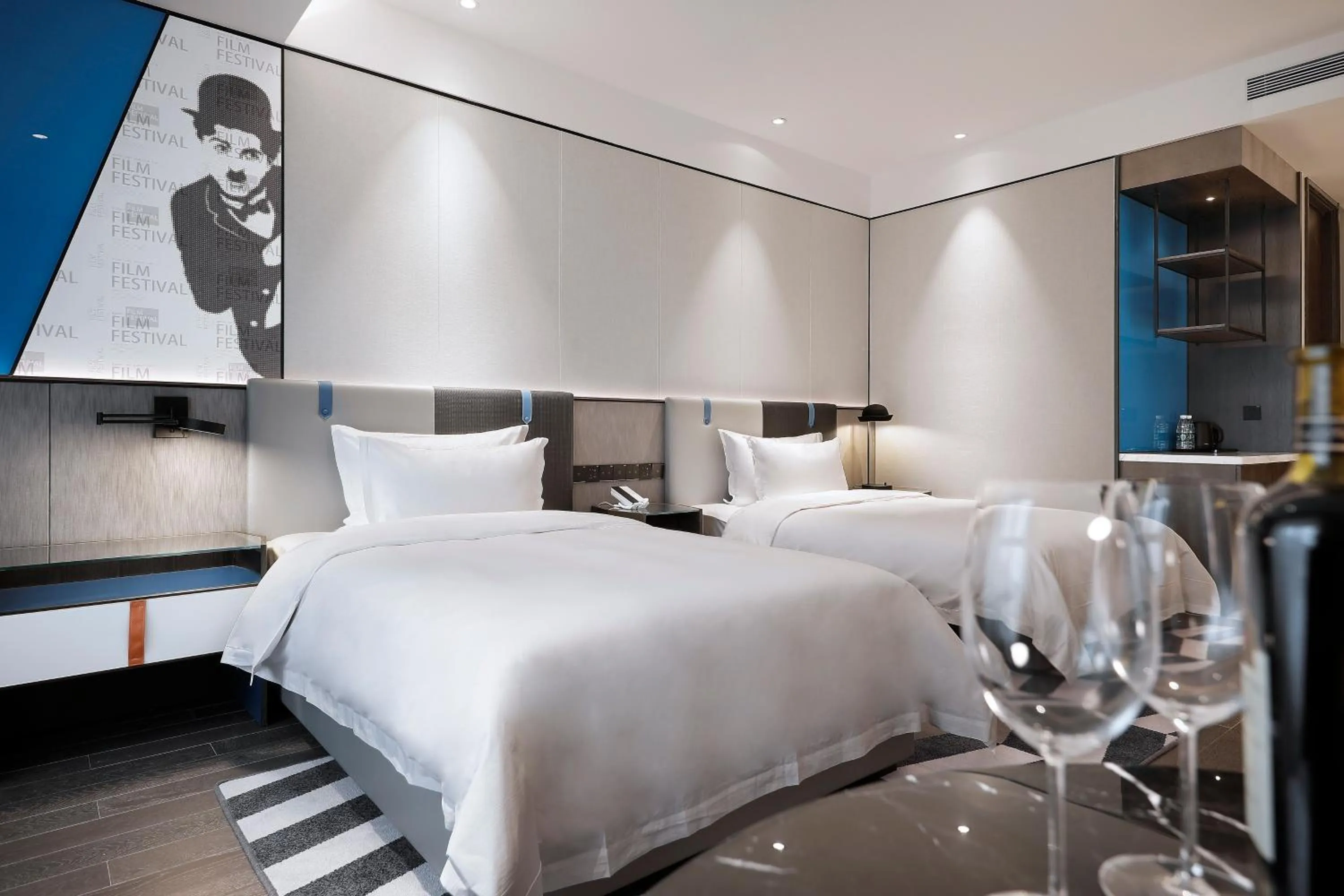 Qingdao Oriental Studio Chuangzhi SSAW Hotel