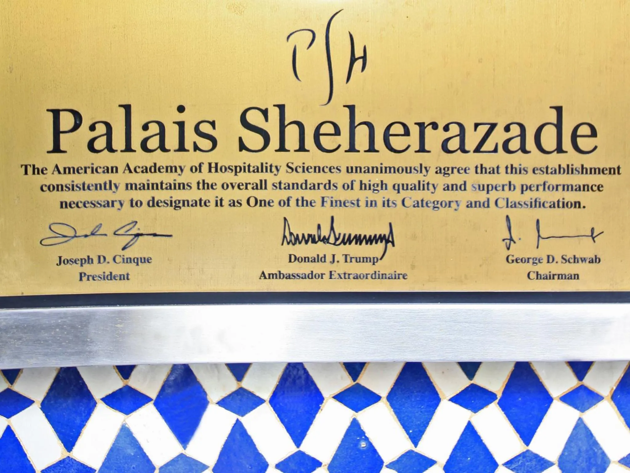 Certificate/Award in Palais Shéhérazade & Spa