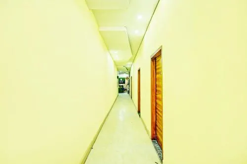 Hotel O J&B