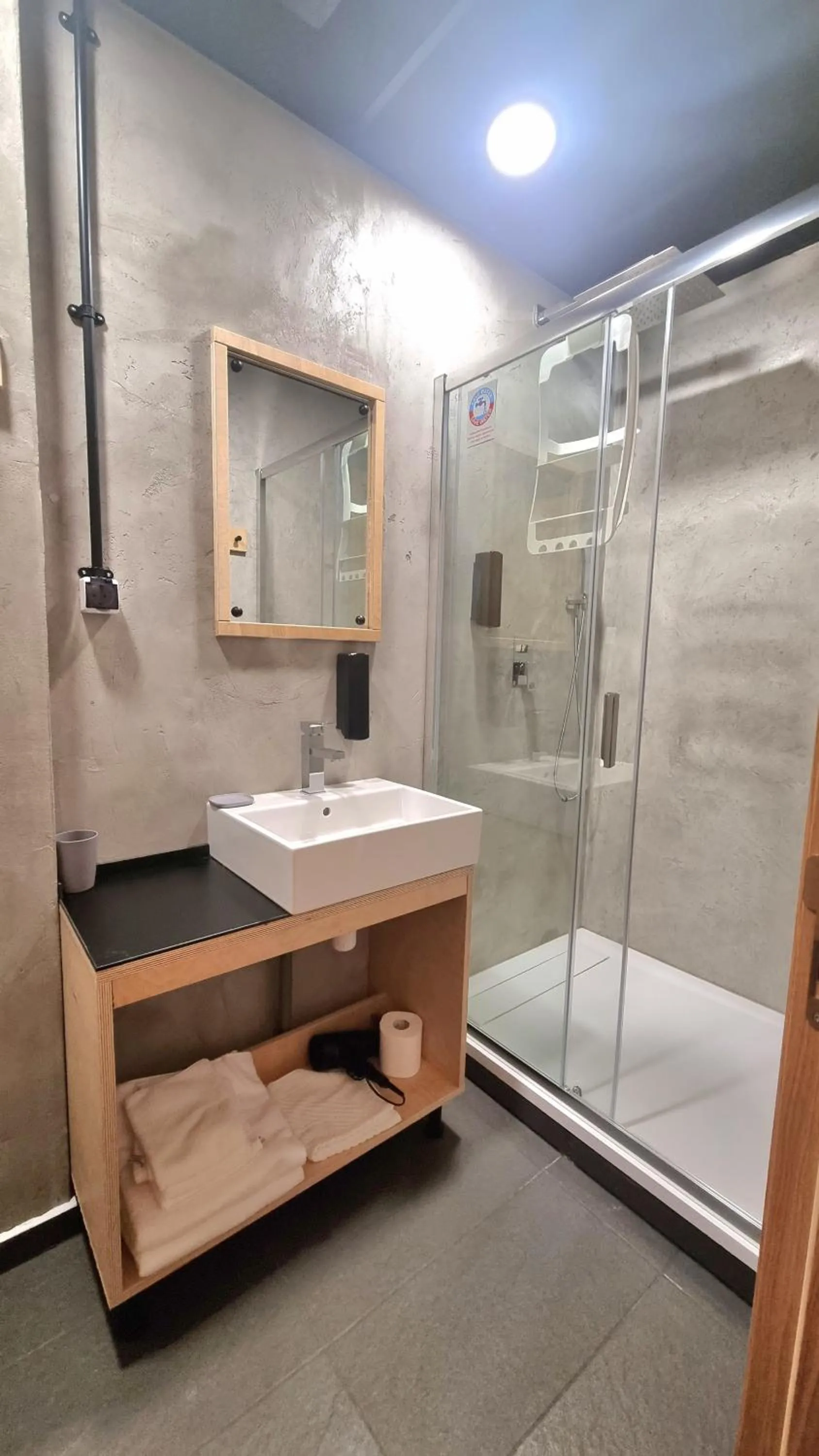 Bathroom in Art Hotel 158