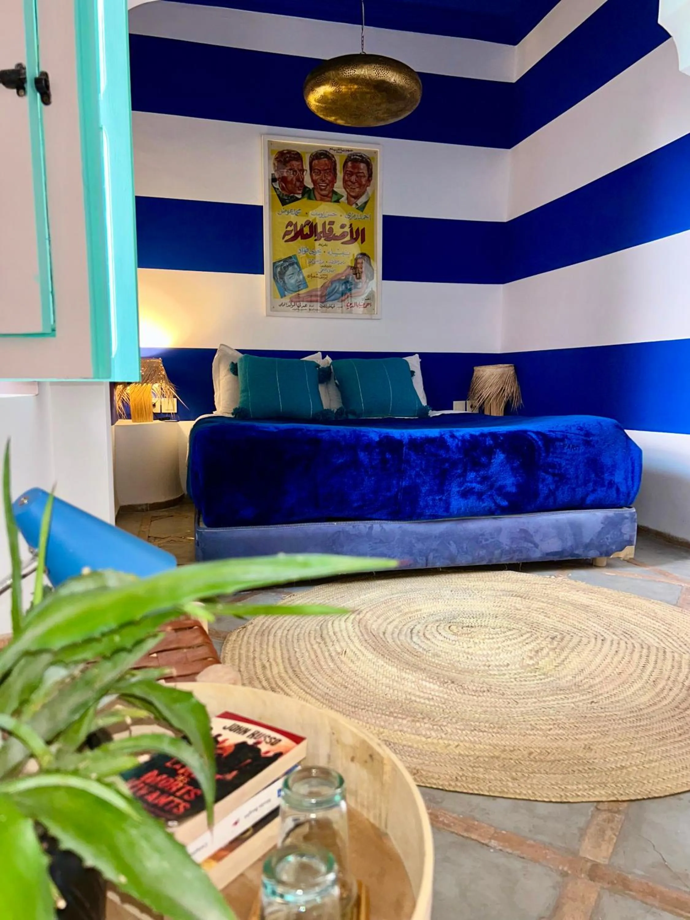 Photo of the whole room, Bed in Riad Lauriers Blancs