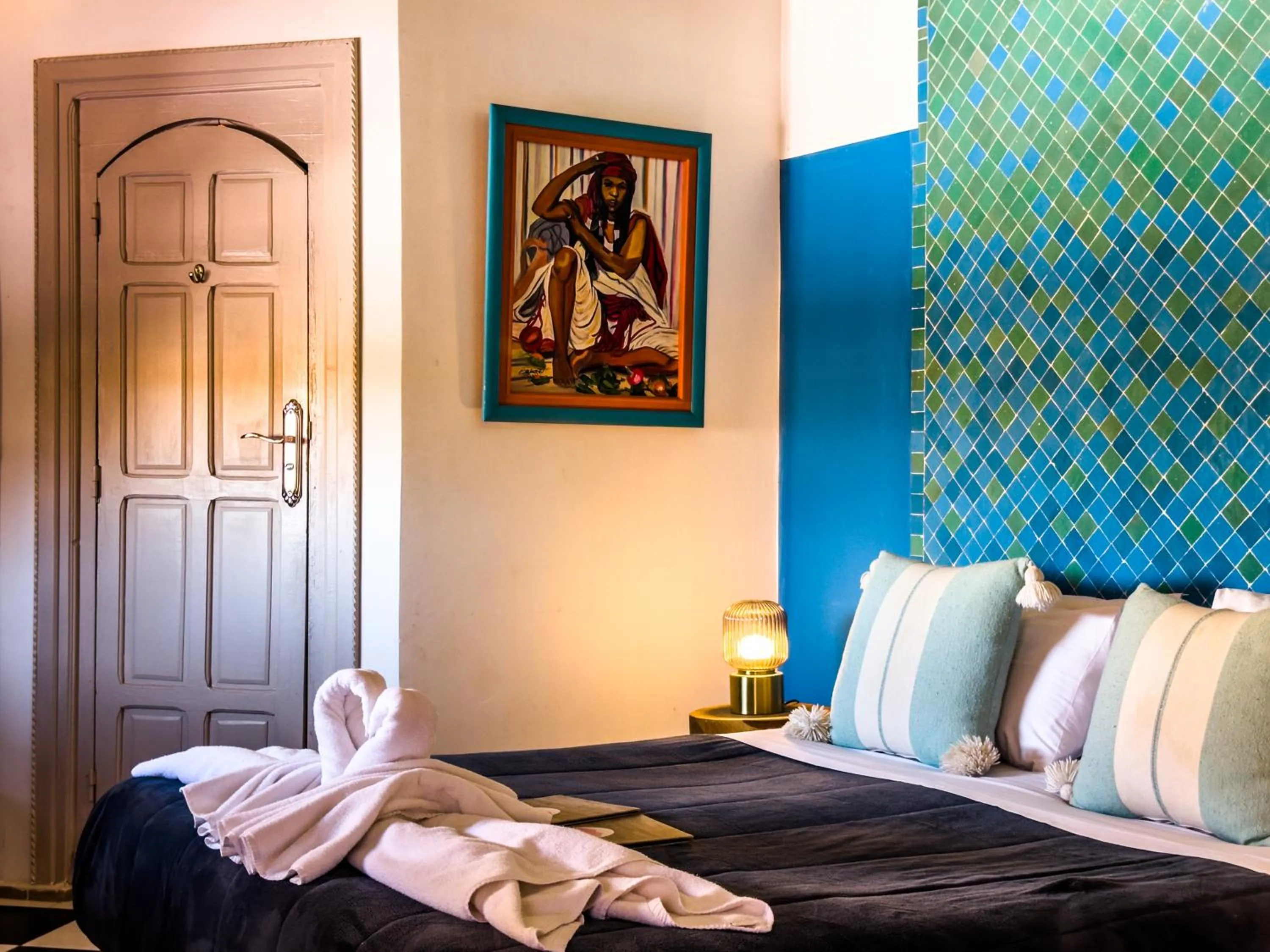 Bed in Riad Lauriers Blancs