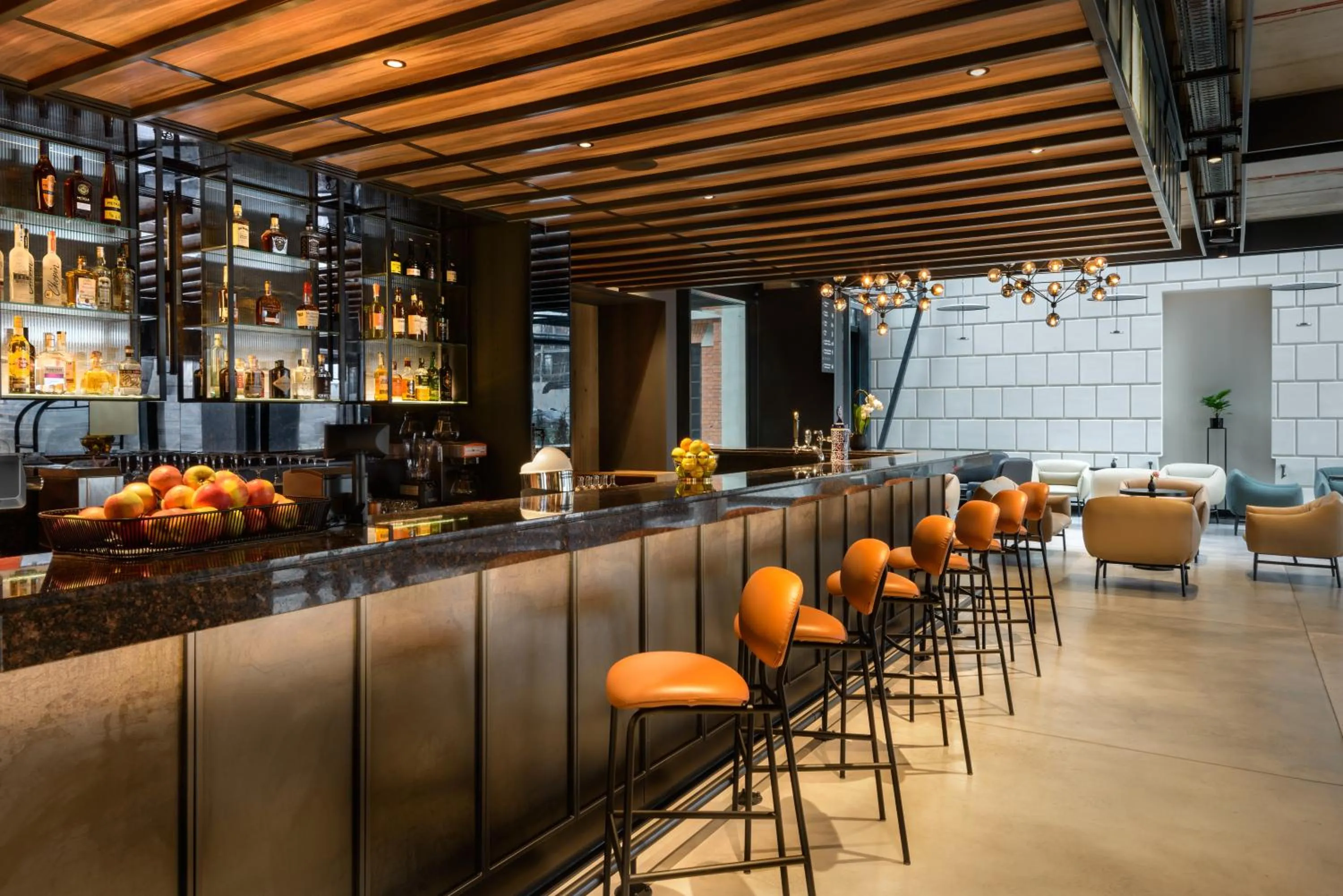 Lounge or bar in Barceló Warsaw Powiśle