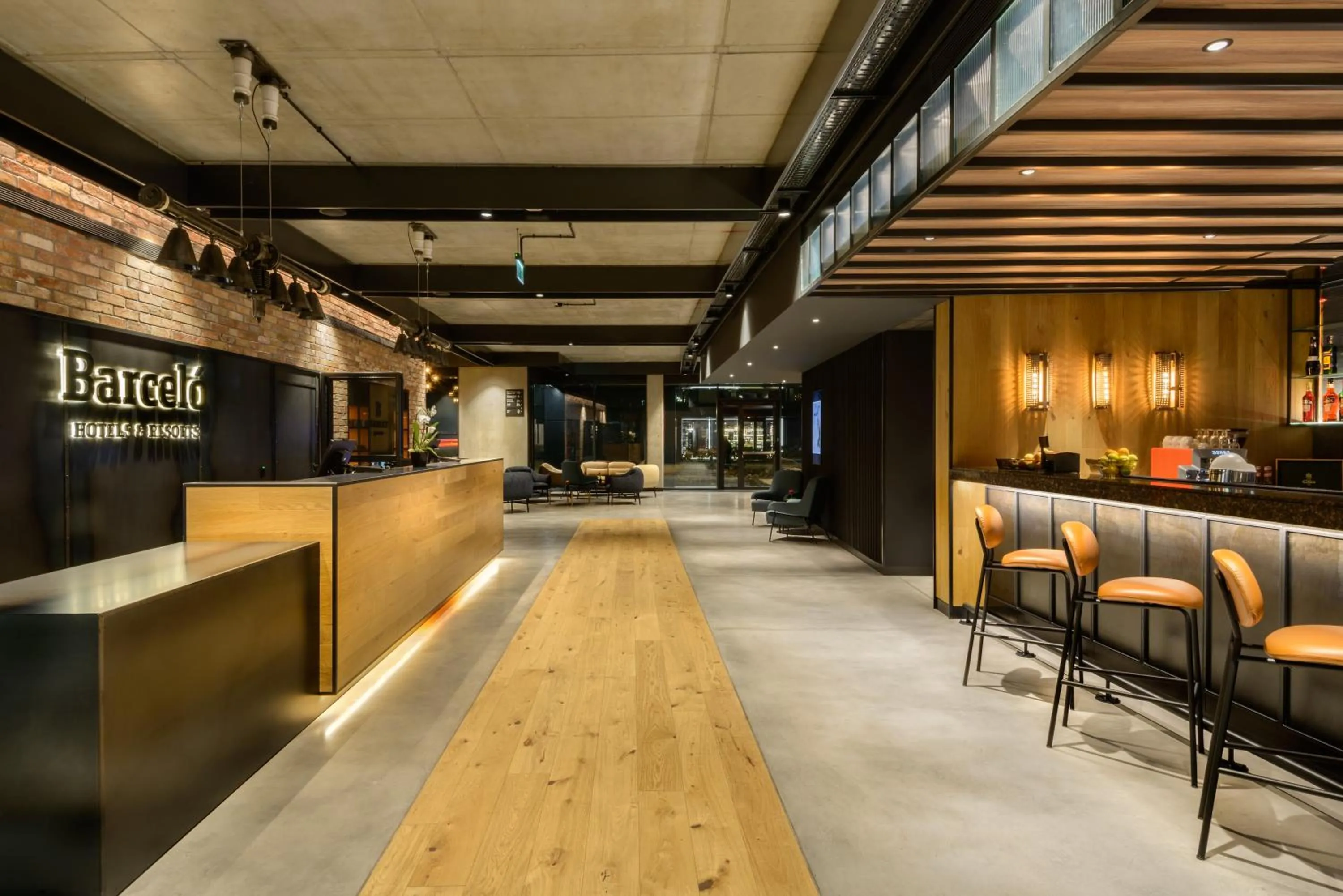 Lobby or reception in Barceló Warsaw Powiśle