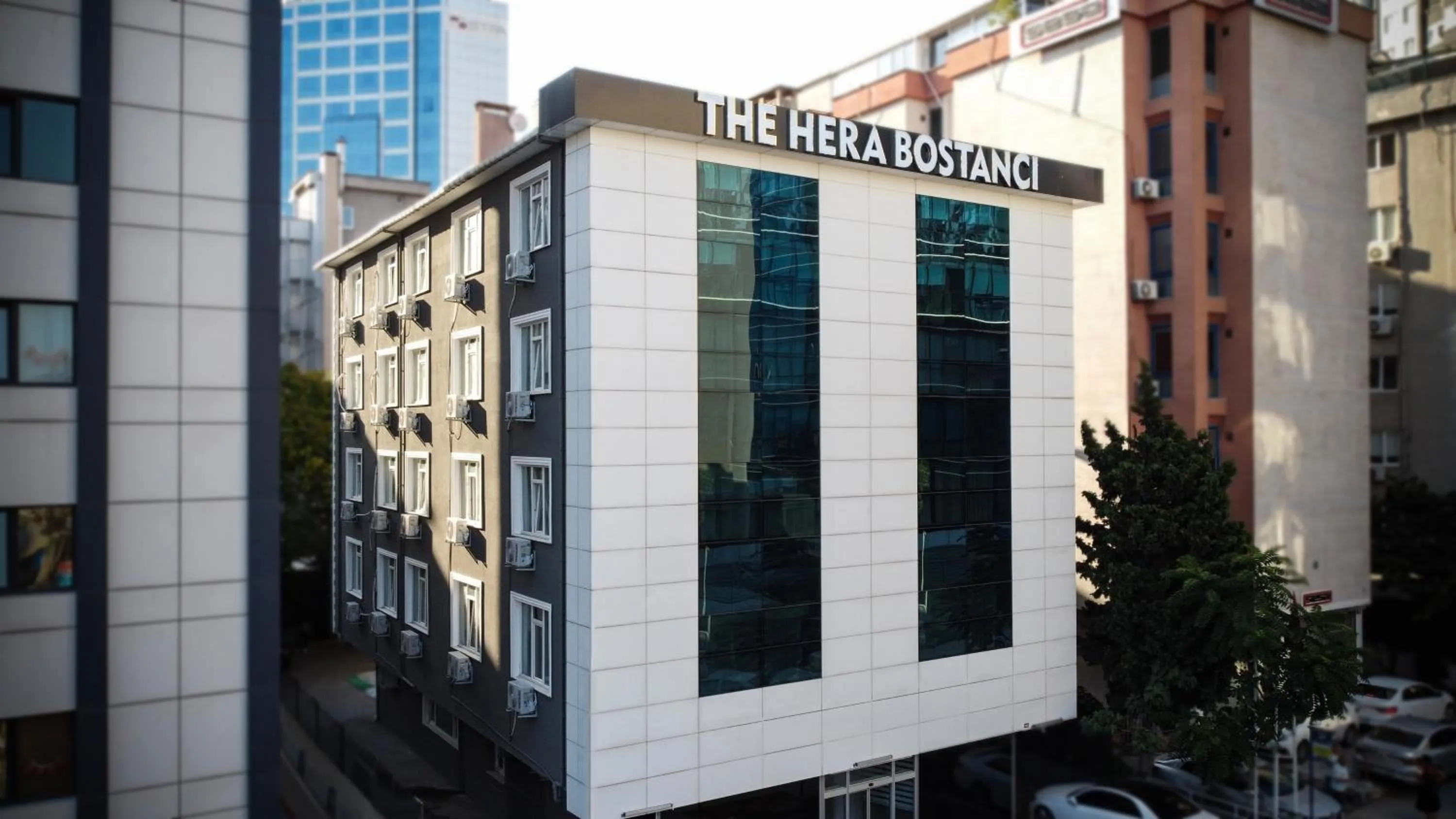 Property building in The Hera Bostancı