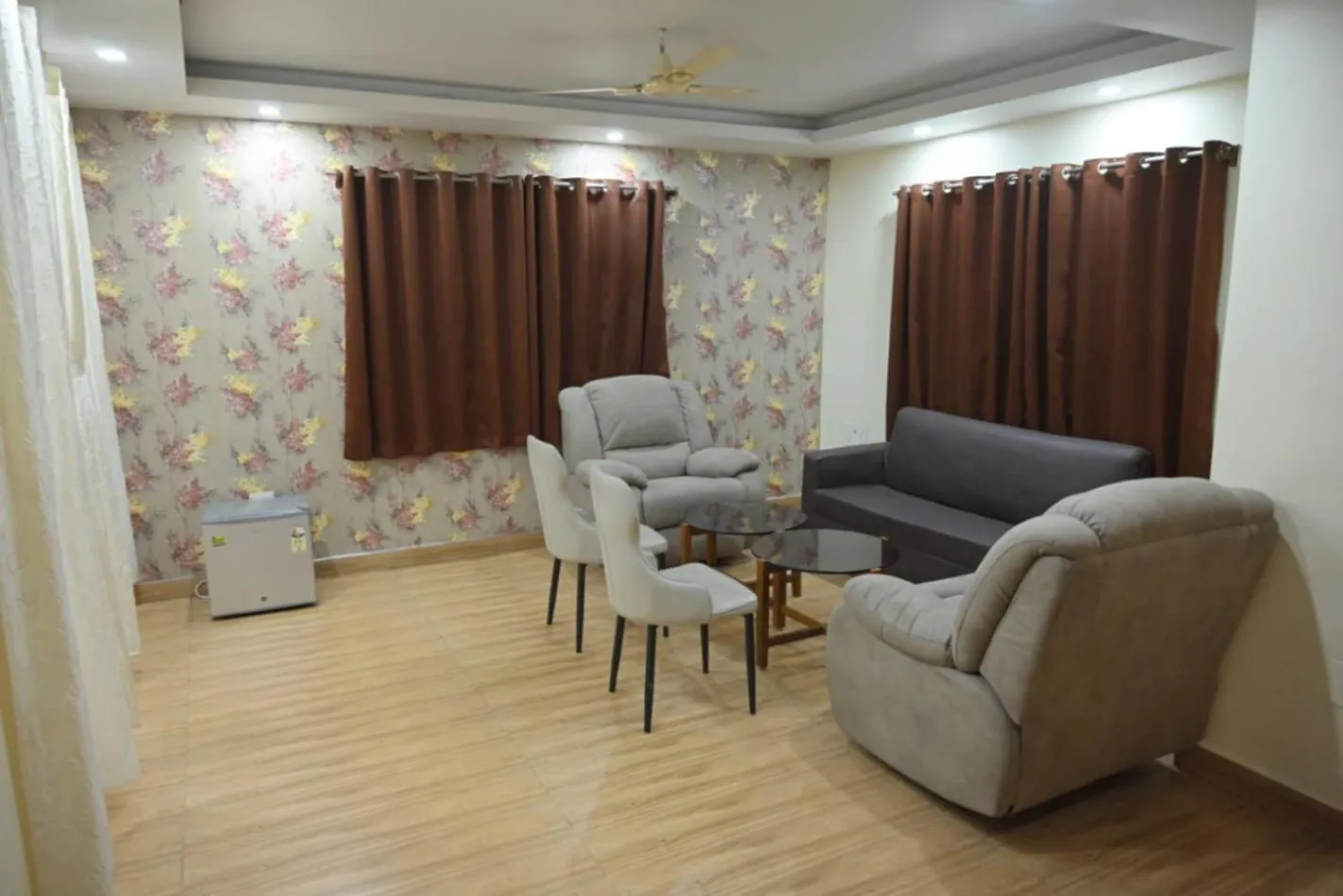 Seating area in Hotel Jyoti International