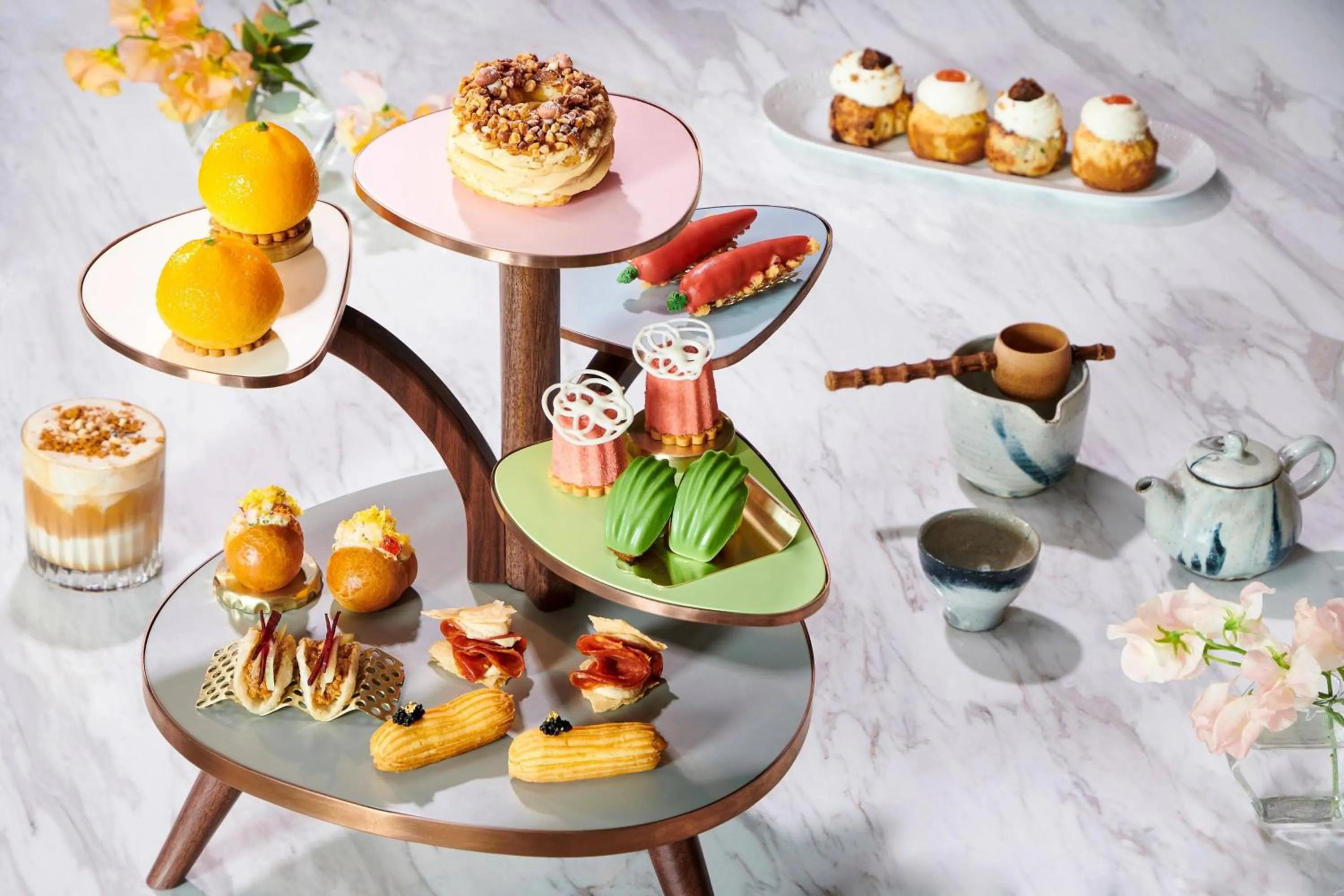 Lounge or bar in JW Marriott Jeju Resort & Spa