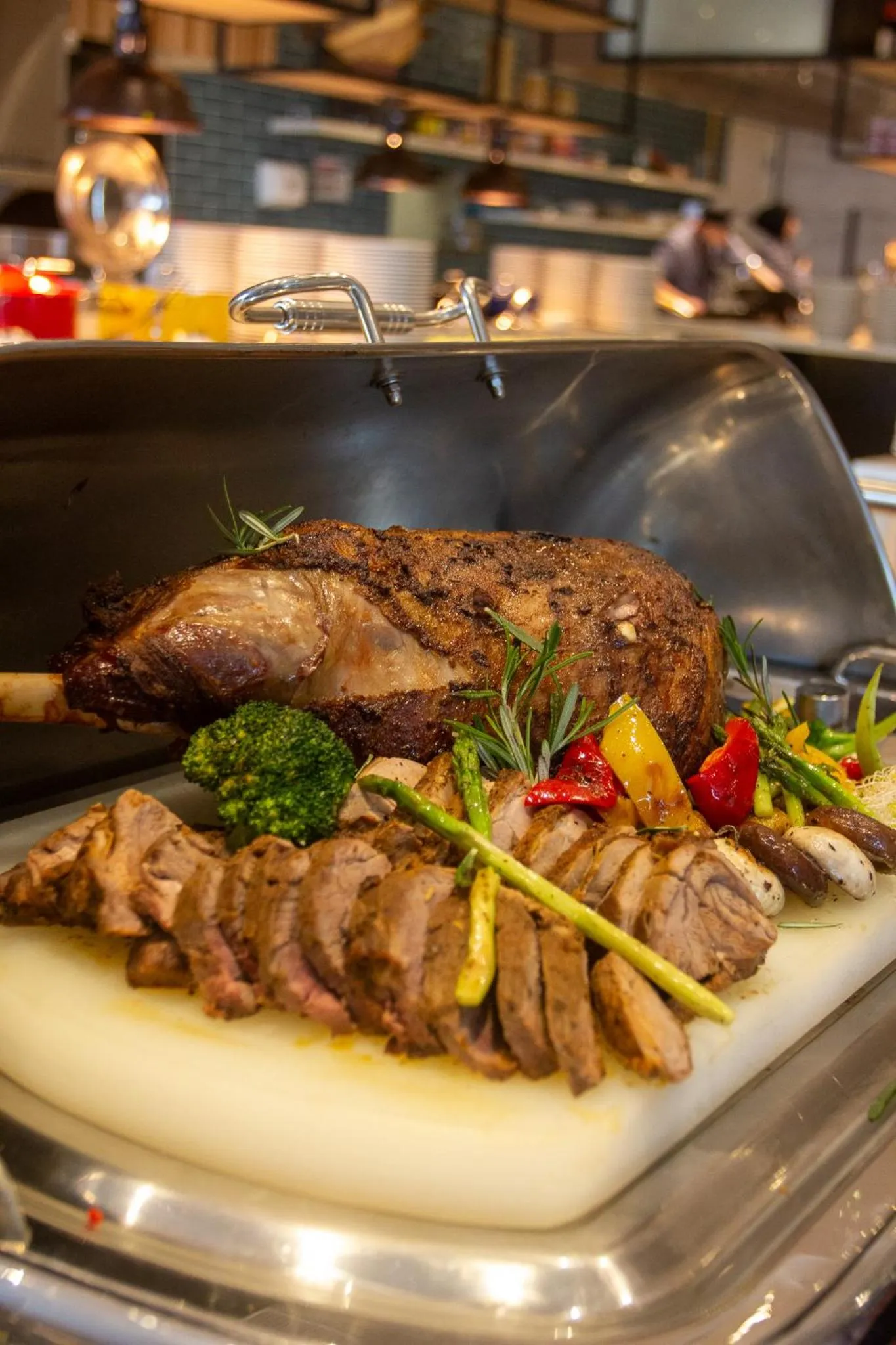 Restaurant/places to eat in Courtyard by Marriott Melaka