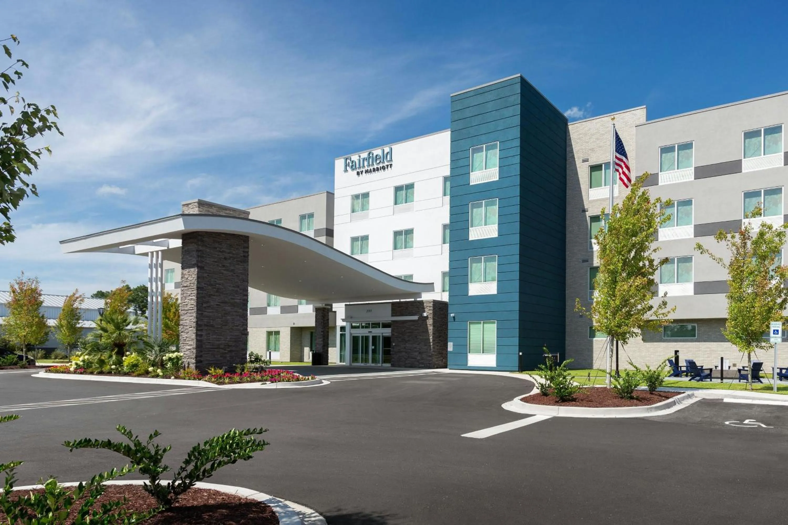Property building in Fairfield by Marriott Inn & Suites Coastal Carolina Conway
