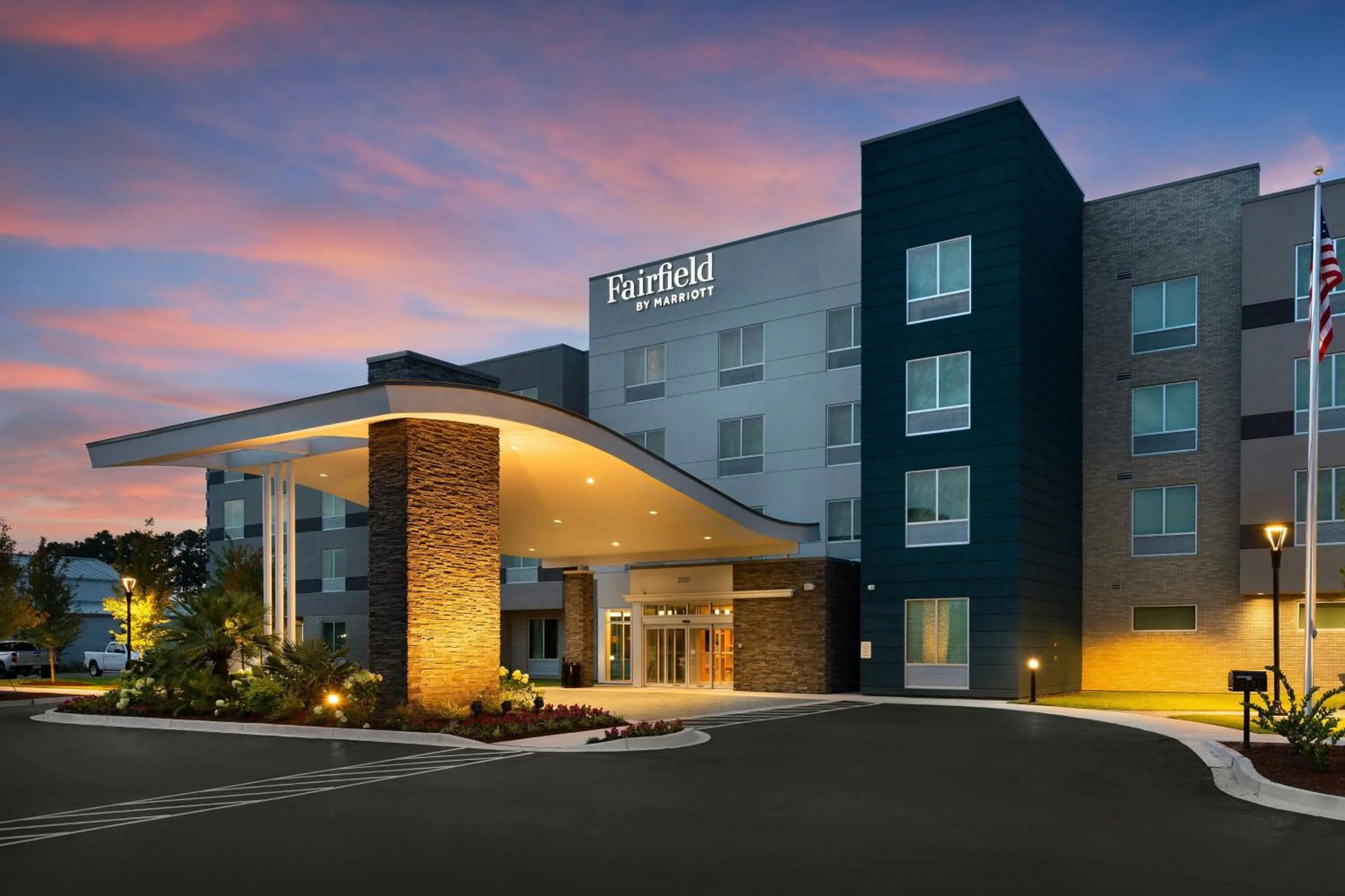Property building in Fairfield by Marriott Inn & Suites Coastal Carolina Conway