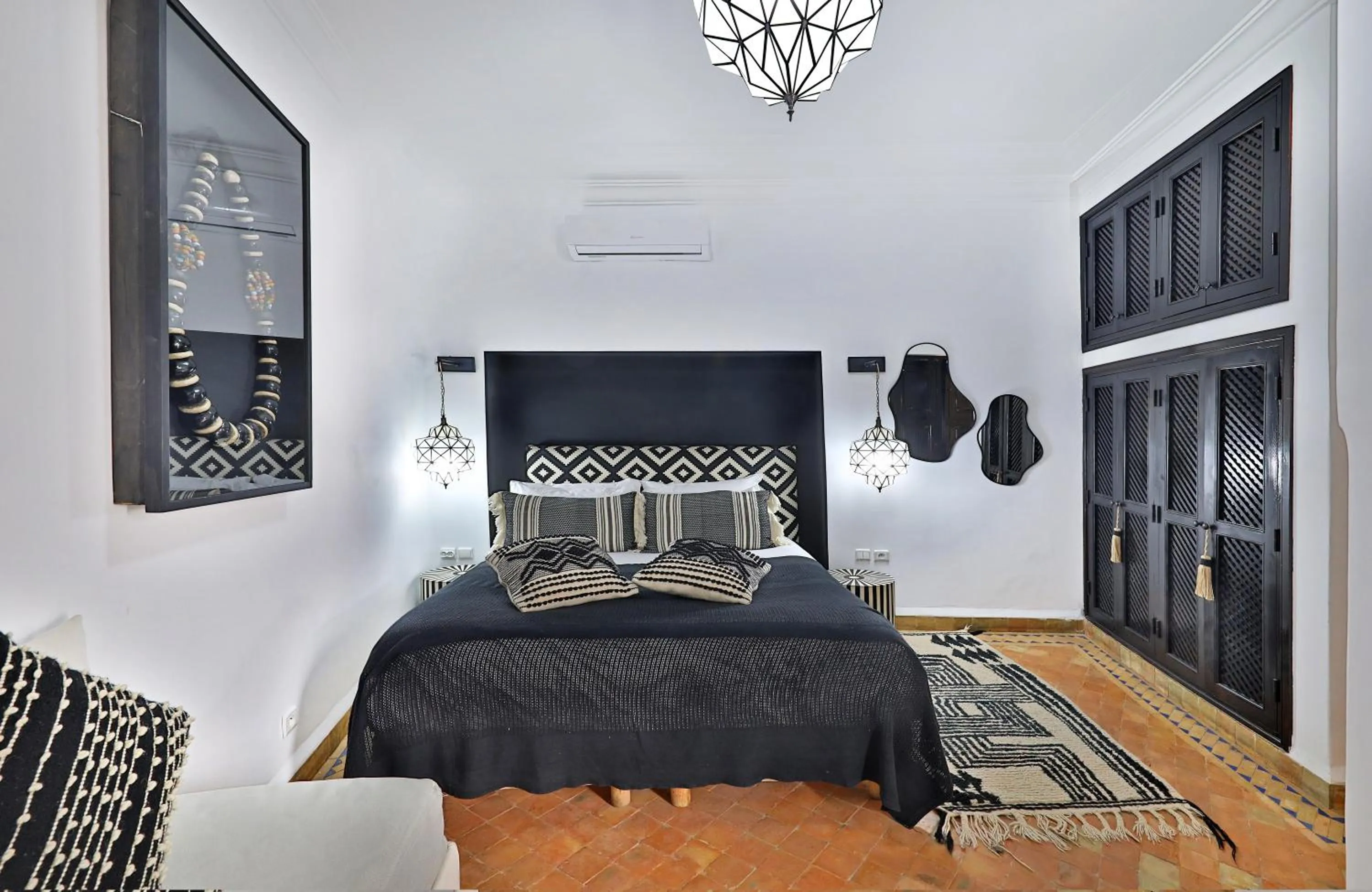 Photo of the whole room, Bed in Riad Dar Beldia and Spa