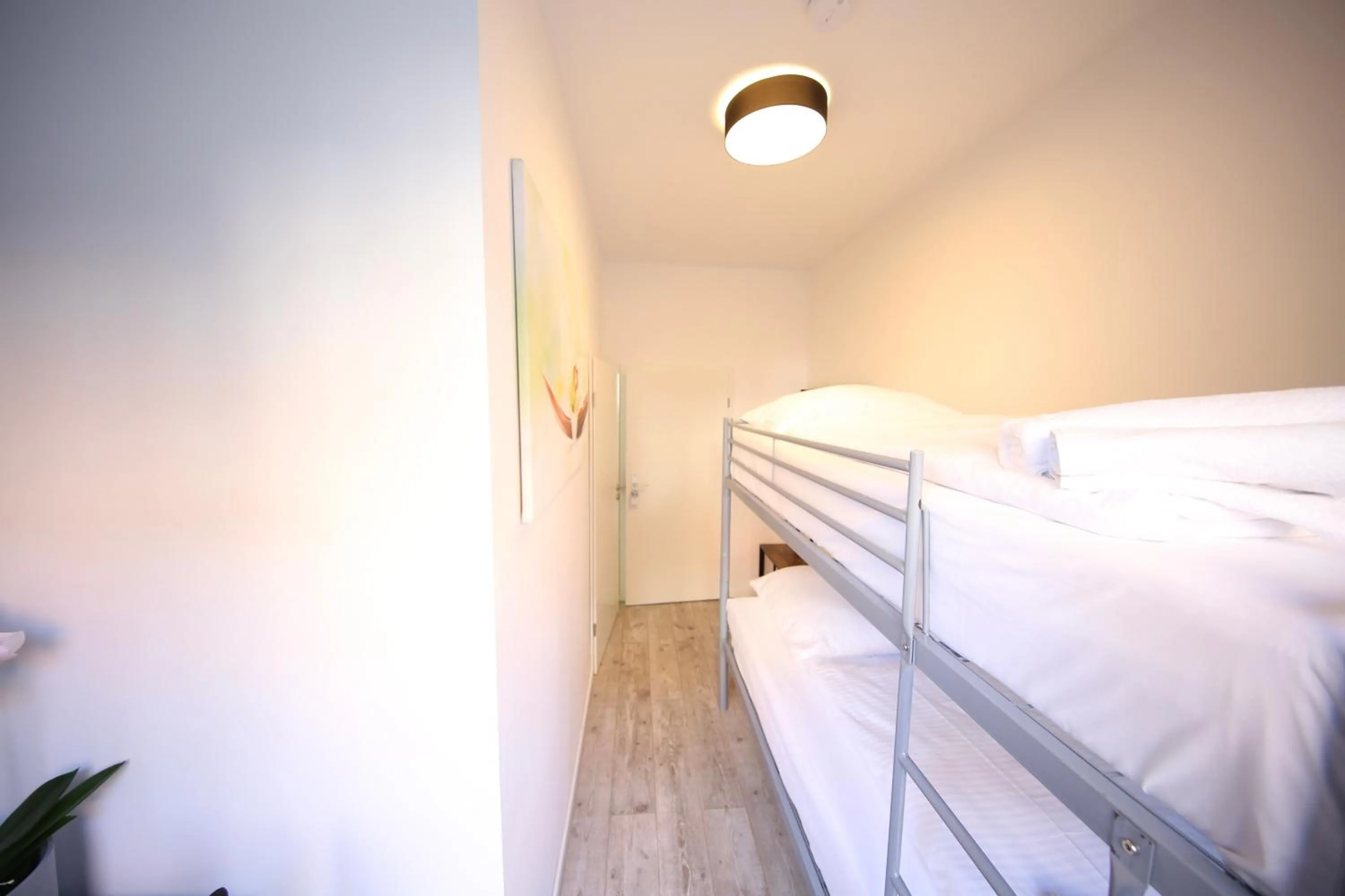 Bed in LUXOMES: Aparthotel Nürnberg Zentrum Süd