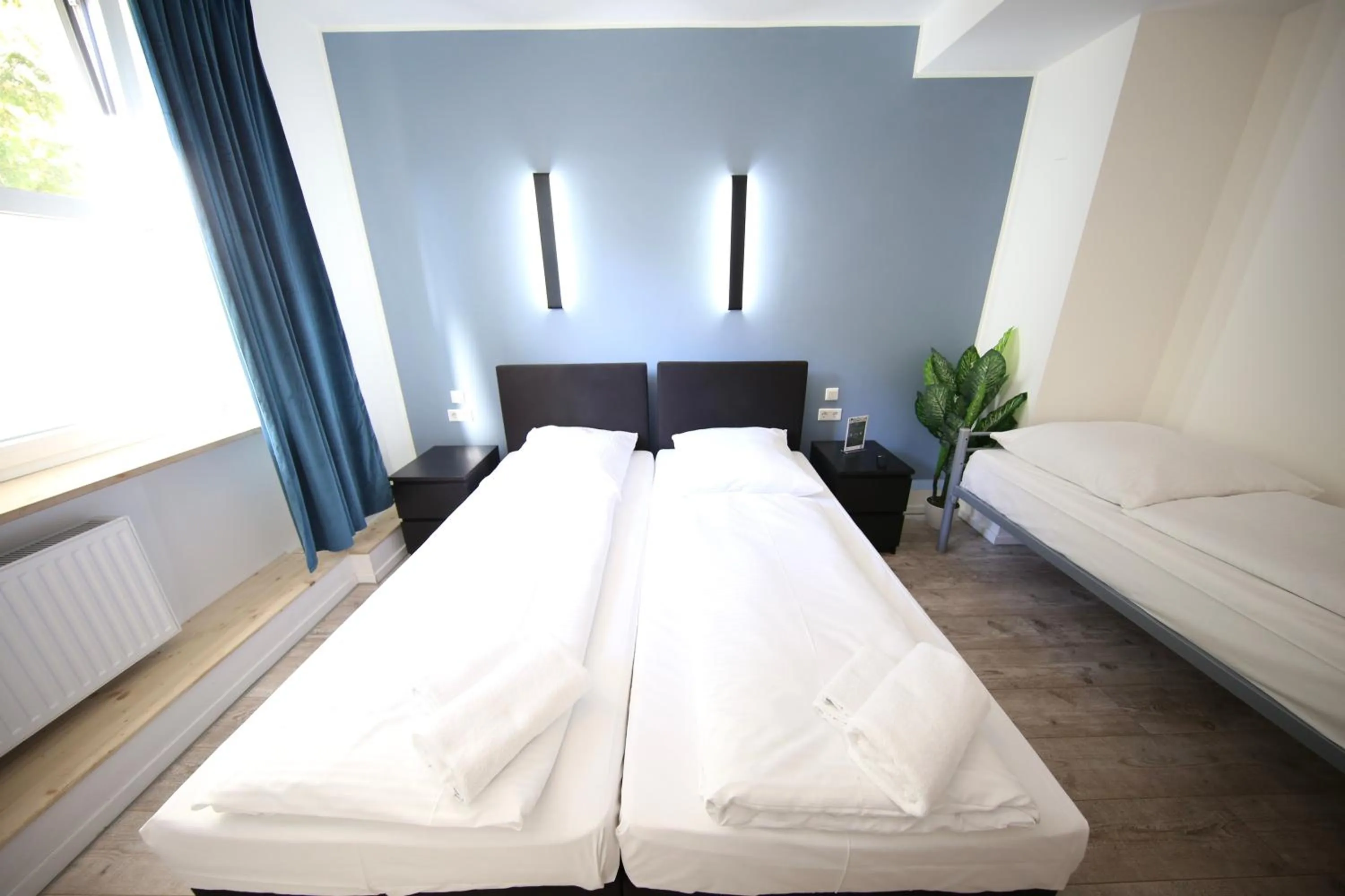Bed in LUXOMES: Aparthotel Nürnberg Zentrum Süd