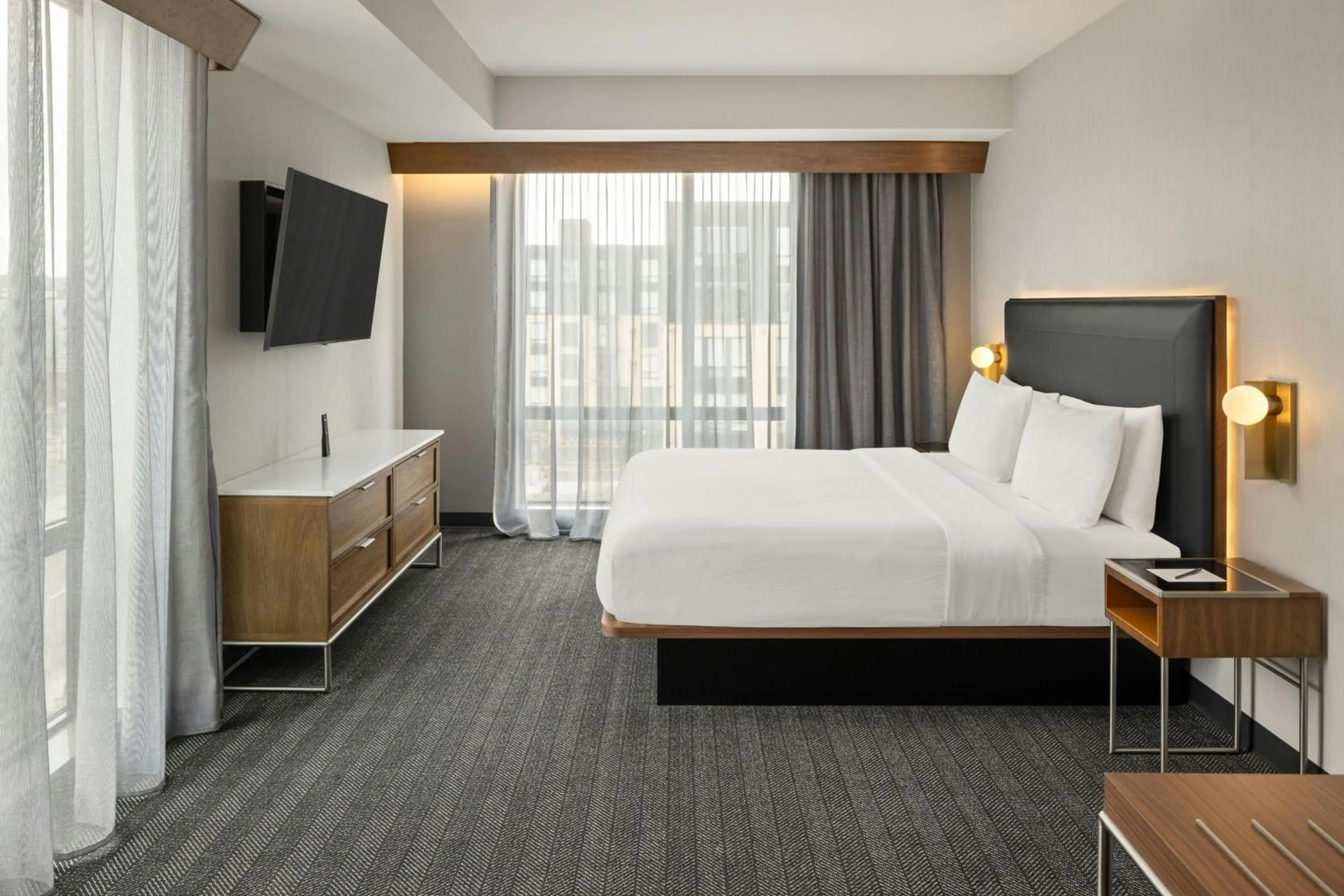 Bedroom, Bed in Courtyard by Marriott St Paul Downtown