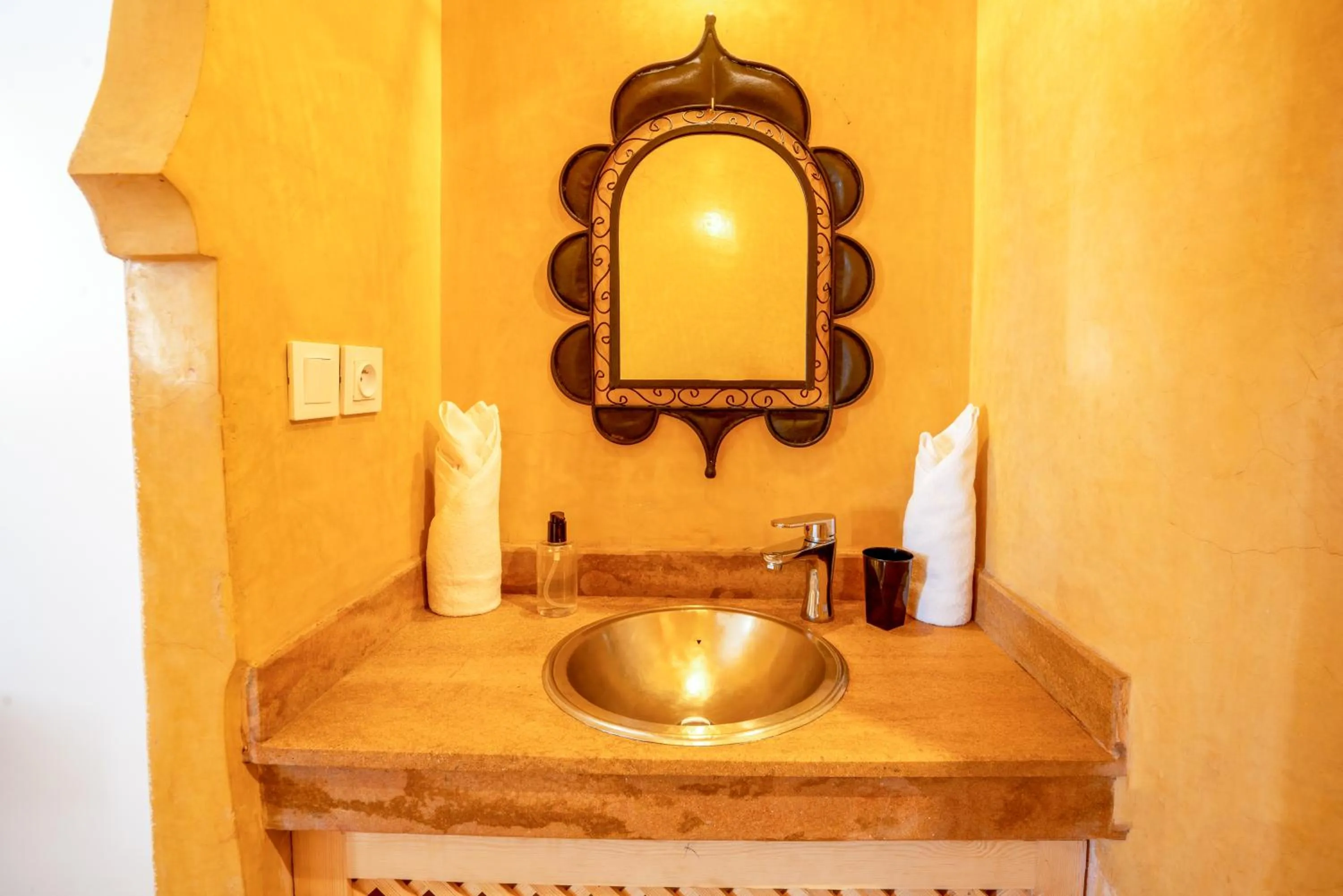 Bathroom in riad dar nejma & Spa