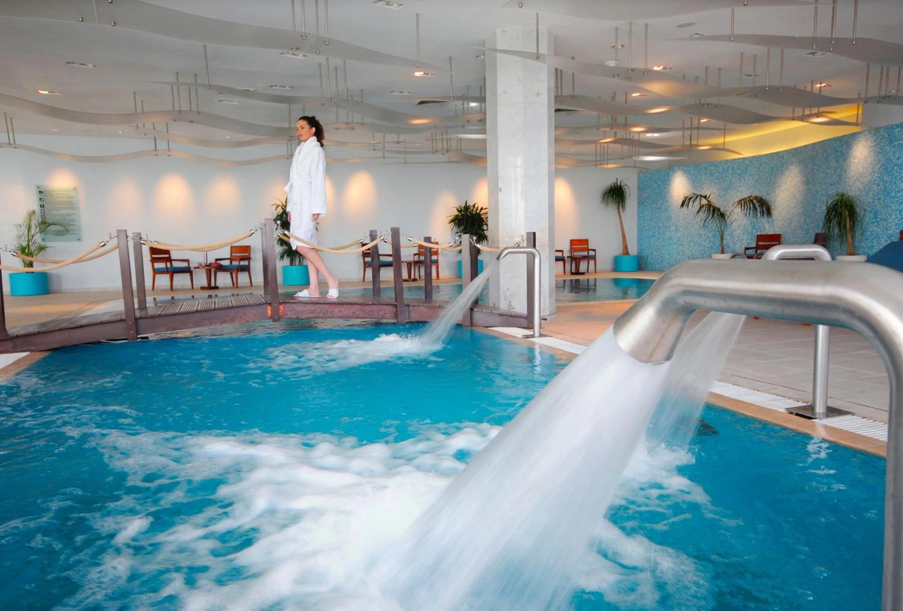 Swimming pool in Kenzi Tower Hotel