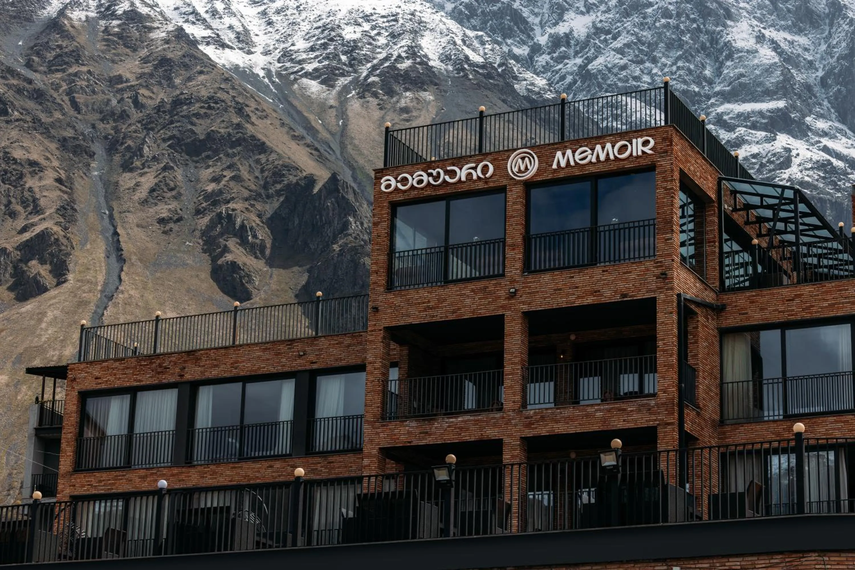 Hotel Memoir Kazbegi by DNT Group