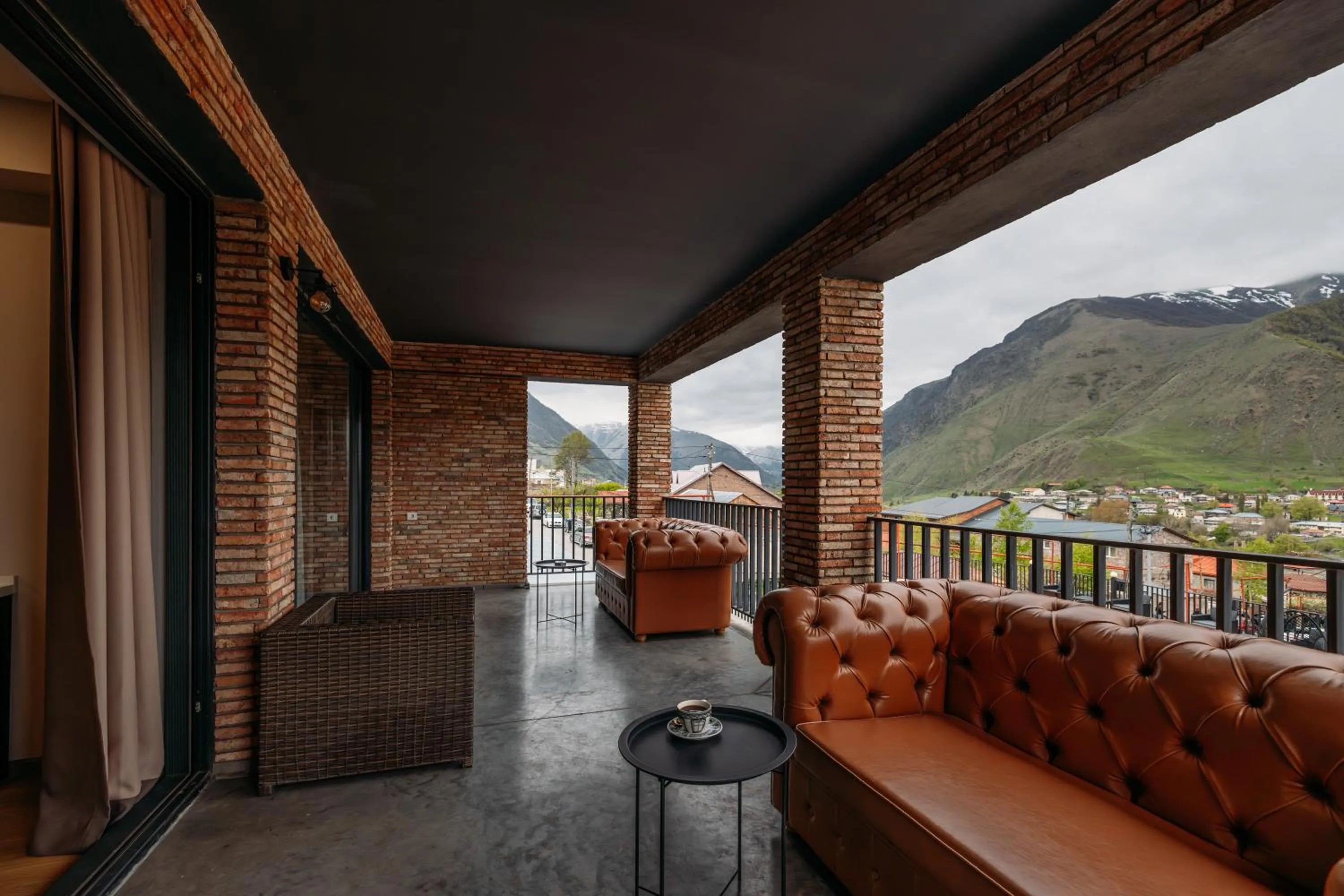 Hotel Memoir Kazbegi by DNT Group