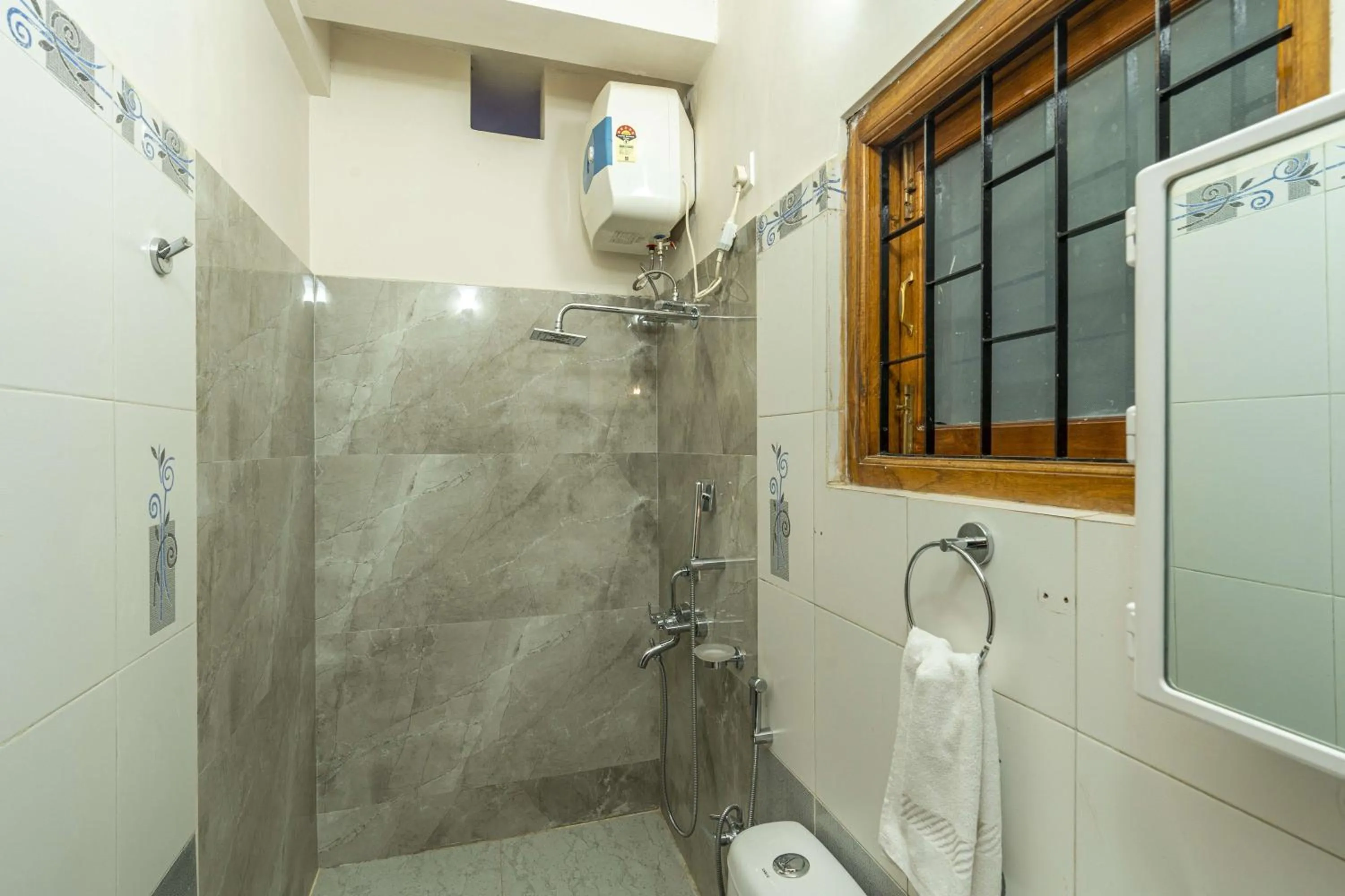 Bathroom in Zostel Shillong