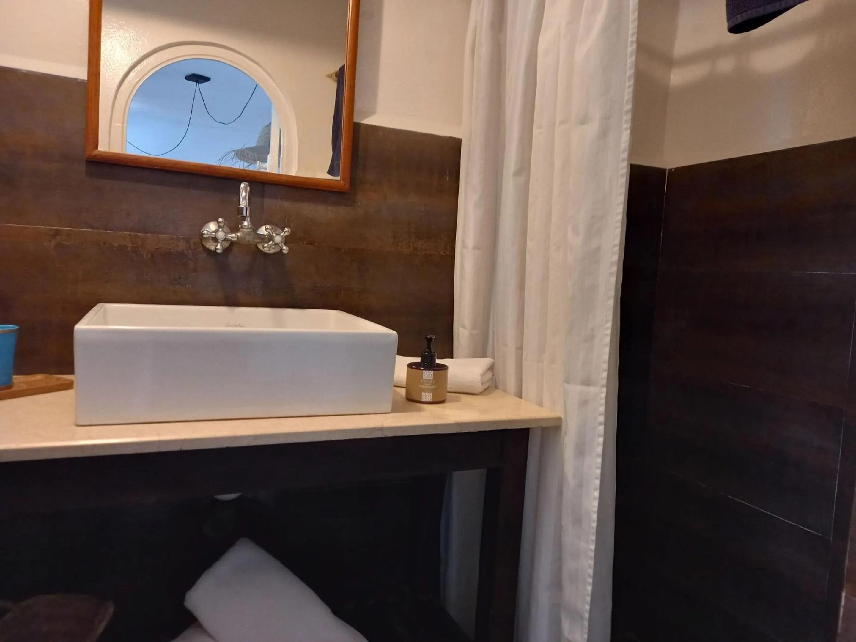 Bathroom in Hôtel Emeraude Essaouira