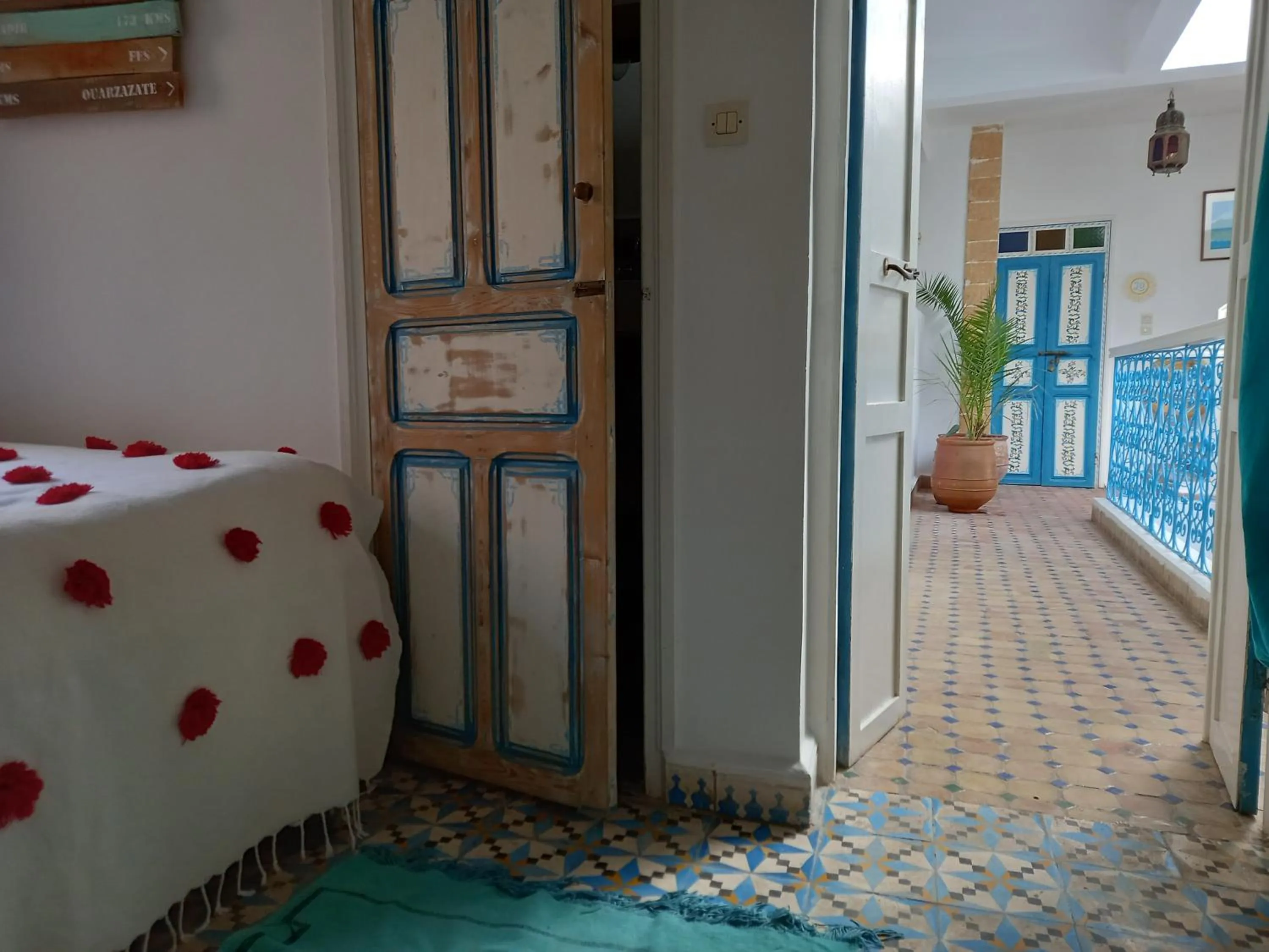 Bedroom, Bed in Hôtel Emeraude Essaouira