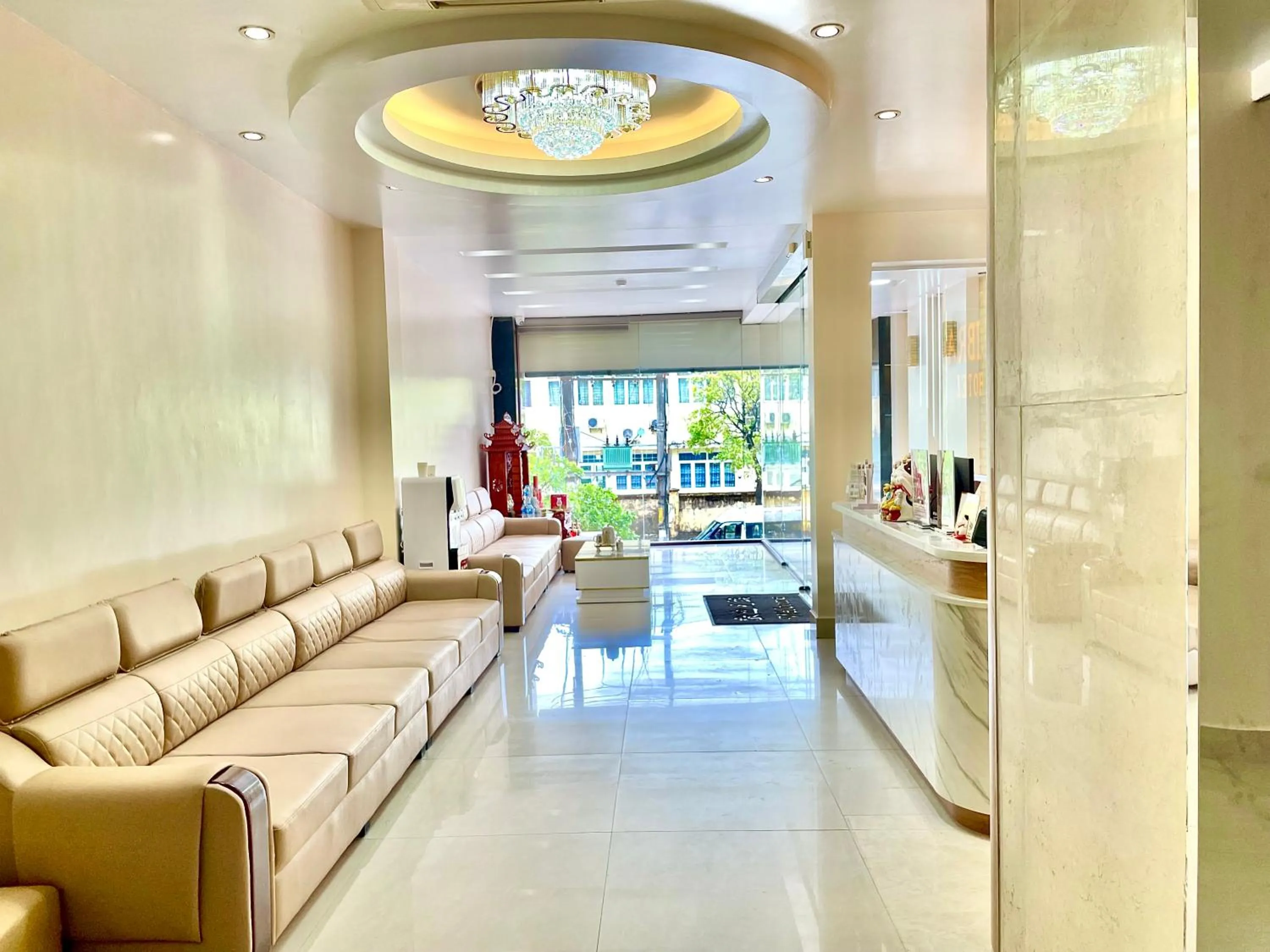 Living room in LIBRA HOTEL