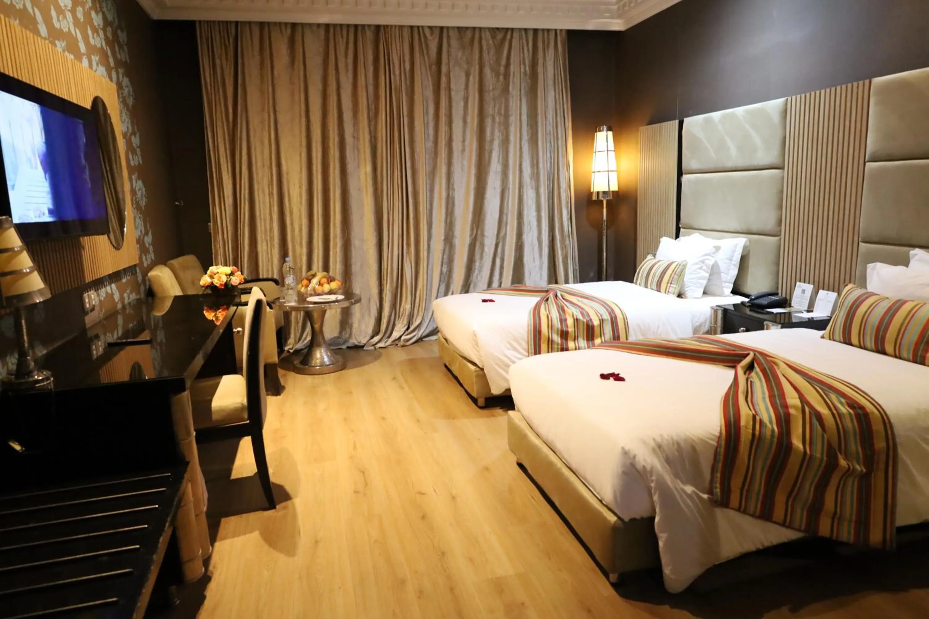 Bed in Royal Mirage Deluxe