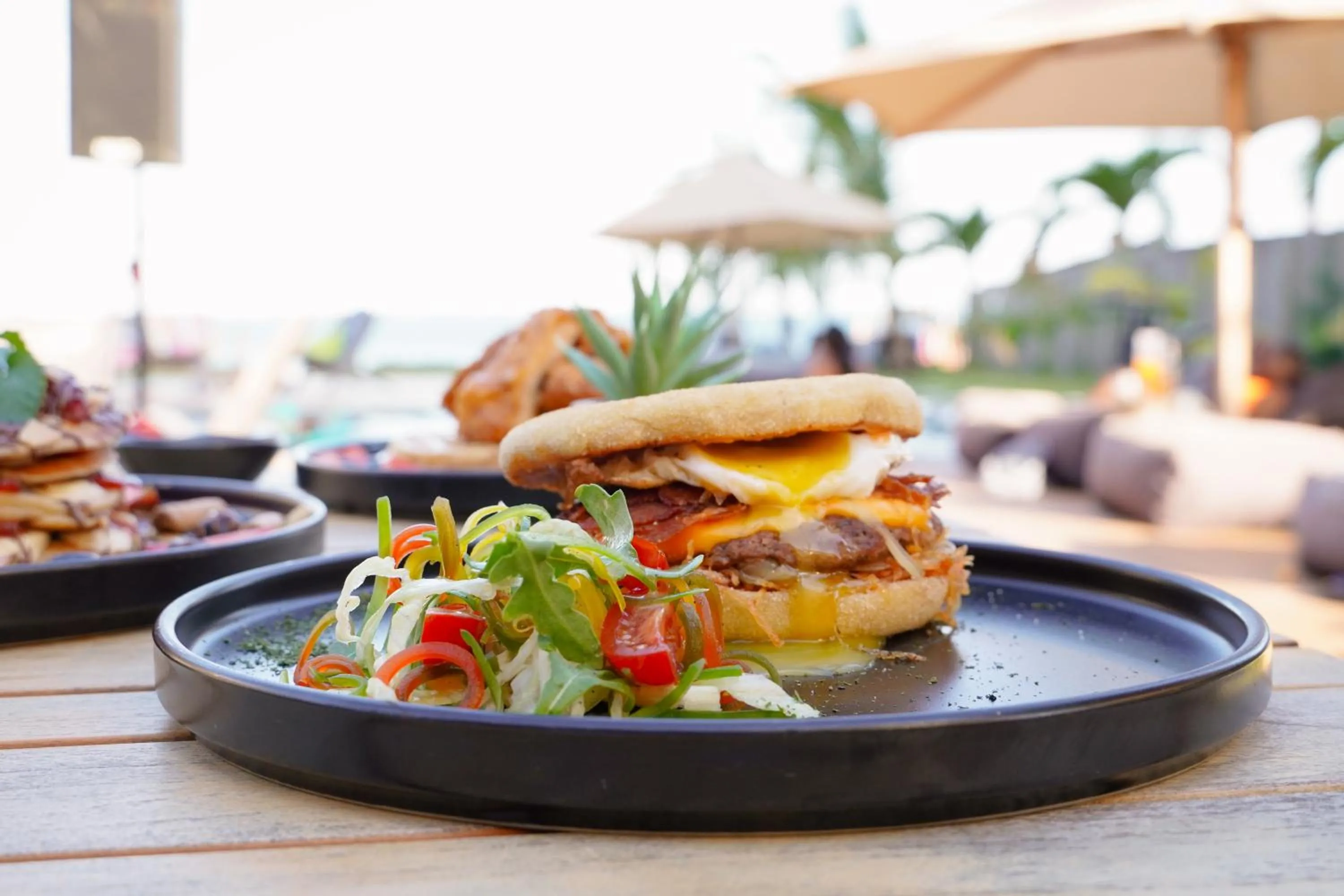 LalaGalu - Beachfront EcoCabins