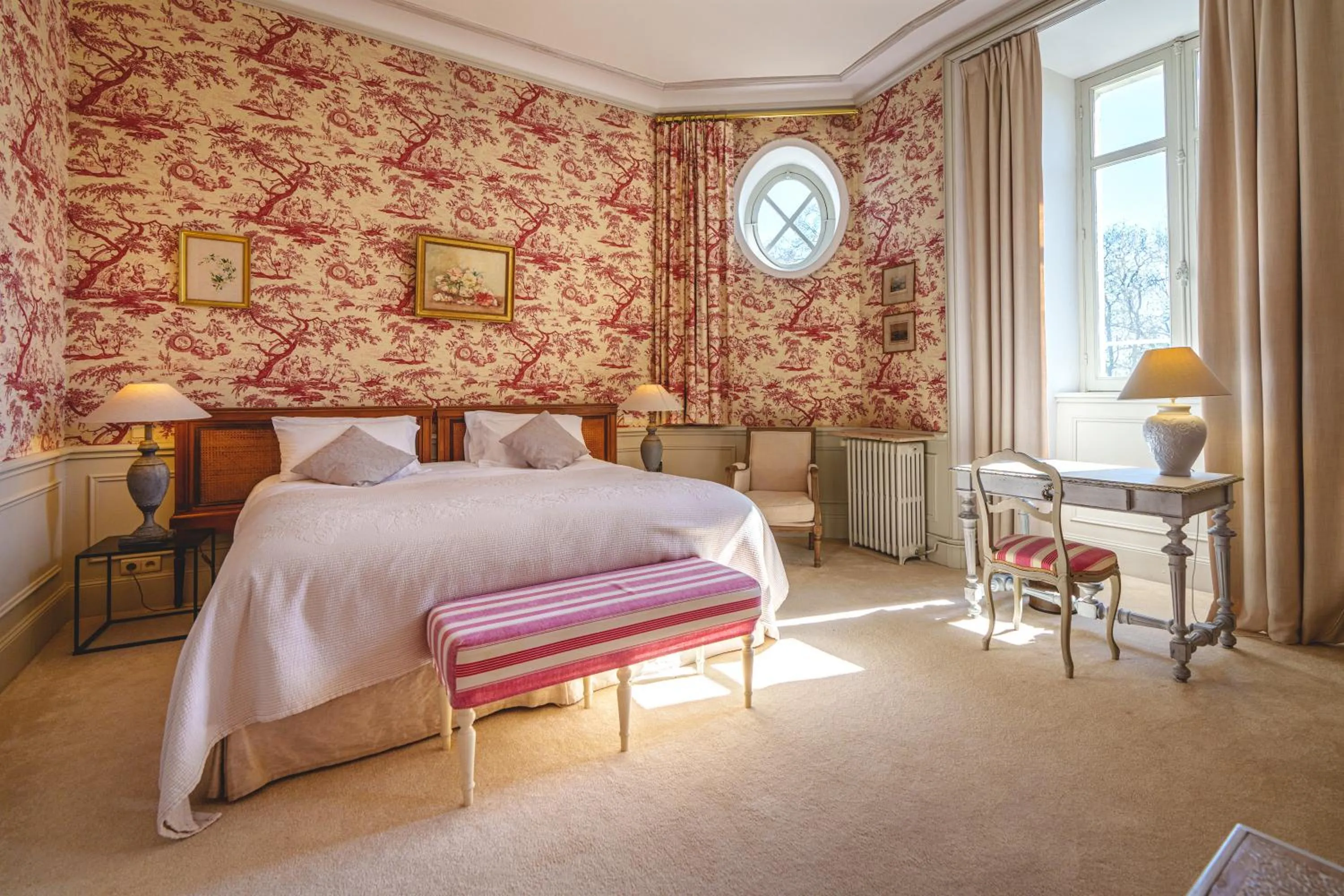 Bed in Château La Comtesse de Loire & Spa