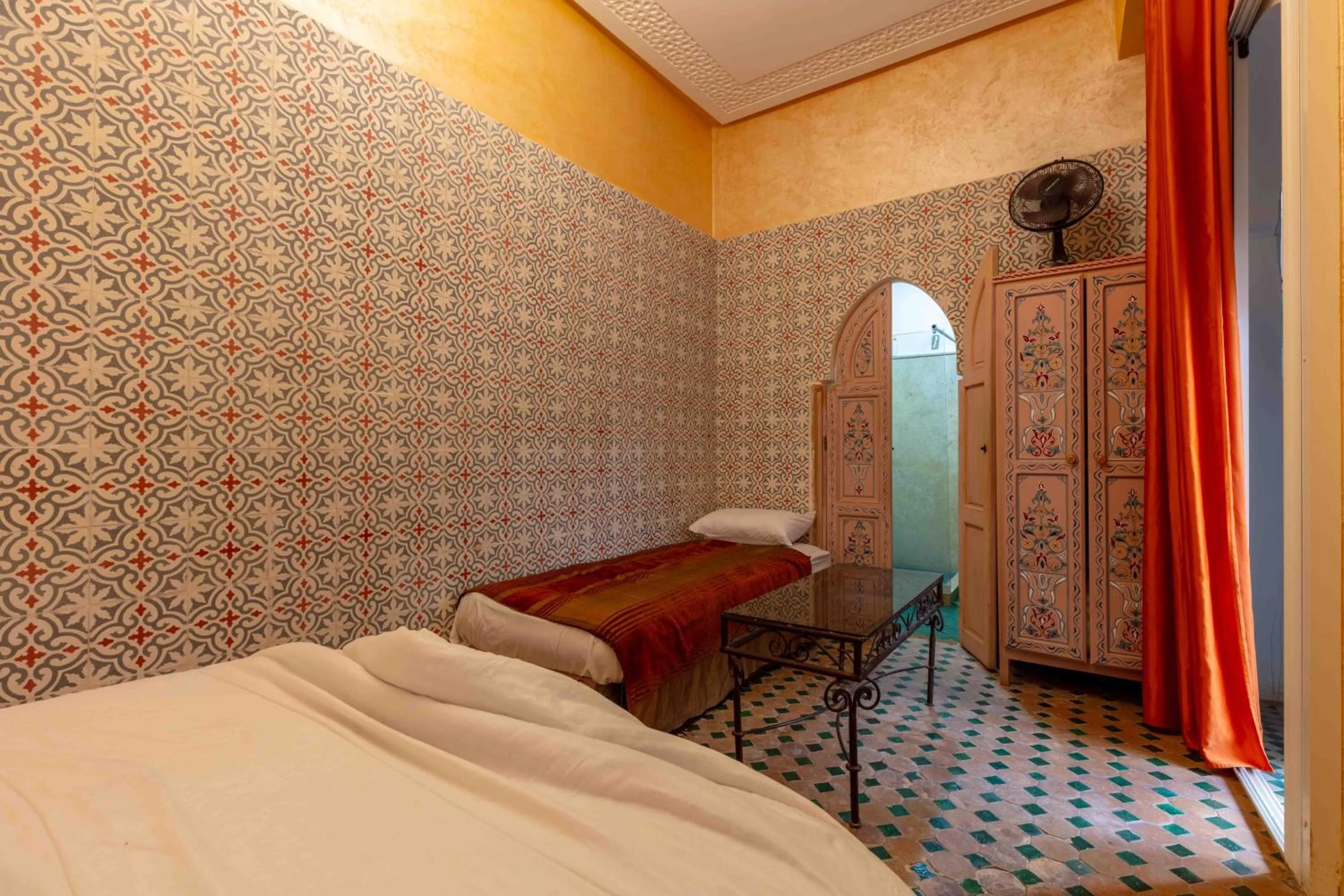 Bed in Riad Zinoun & Spa 11 Rooms