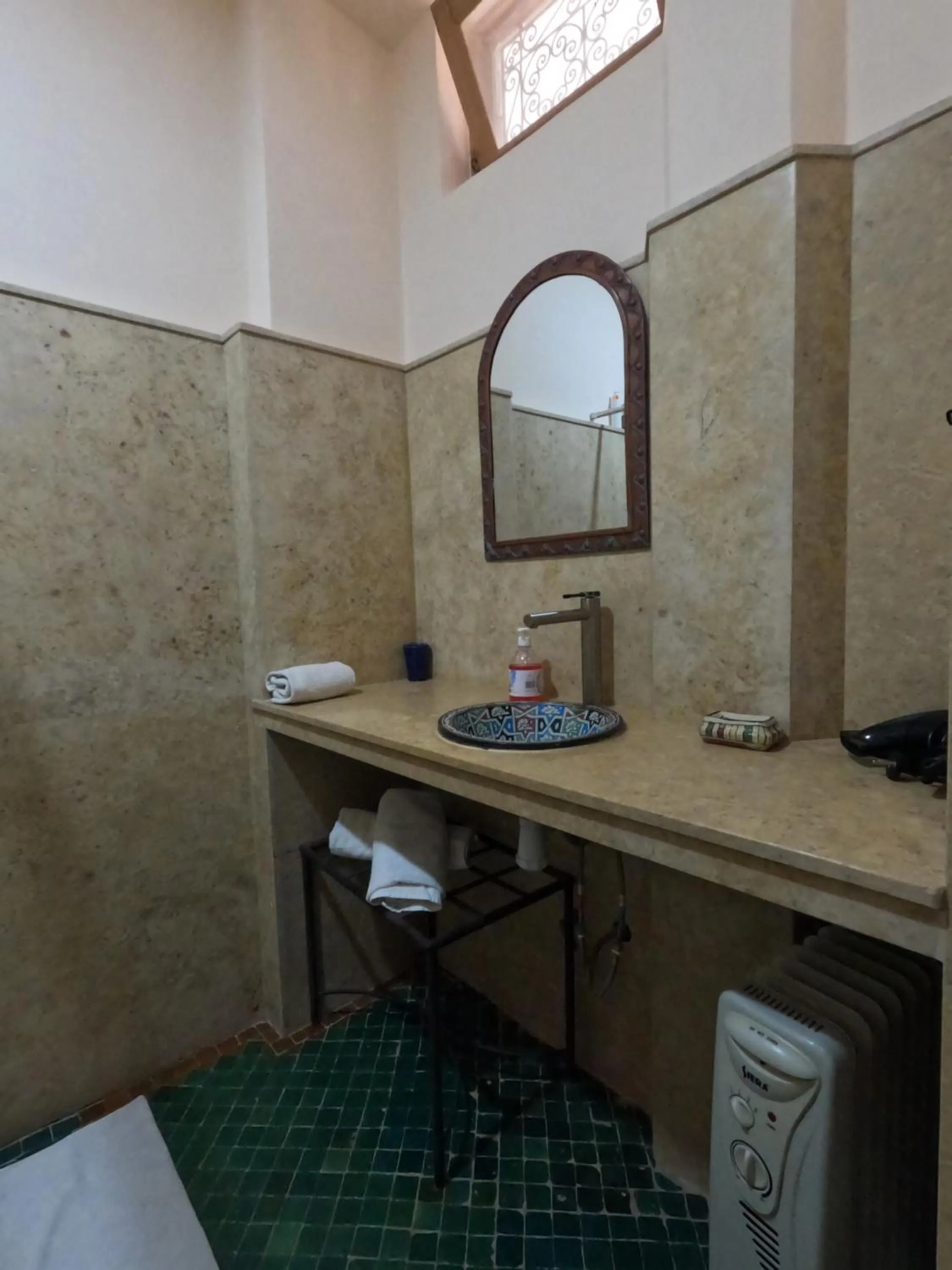 Bathroom in Riad Zinoun & Spa 11 Rooms