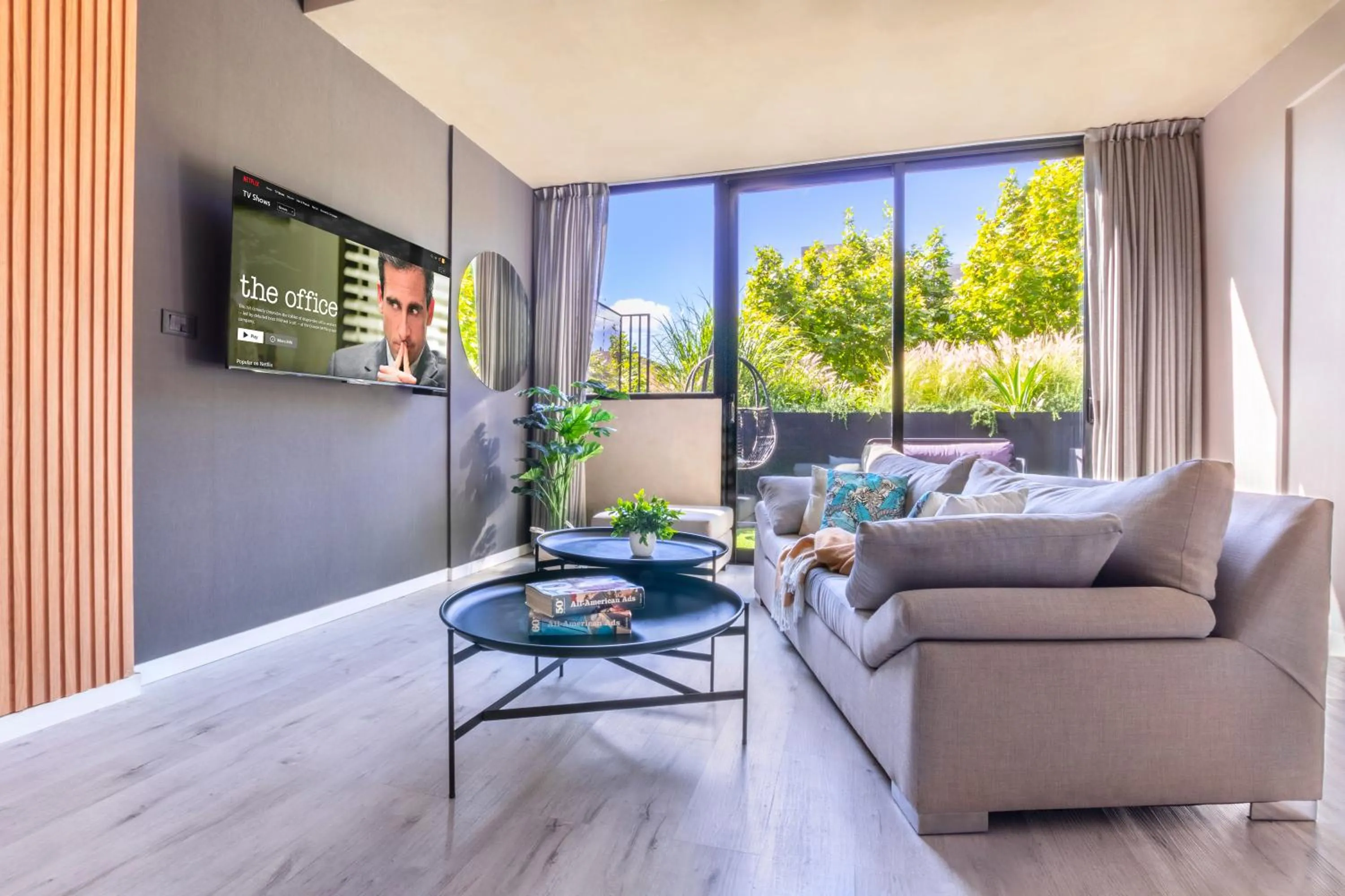 TV and multimedia in Deluxe Apartments in Palermo - by BueRentals