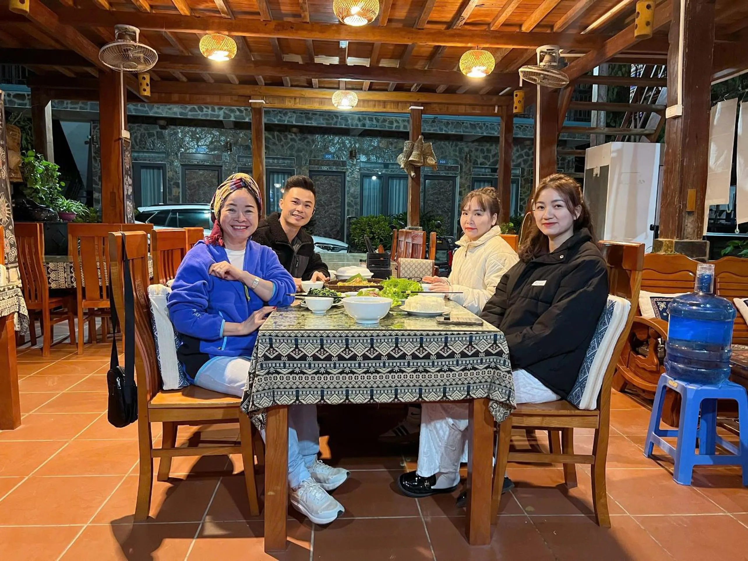 Restaurant/places to eat in Mai Châu Happy House