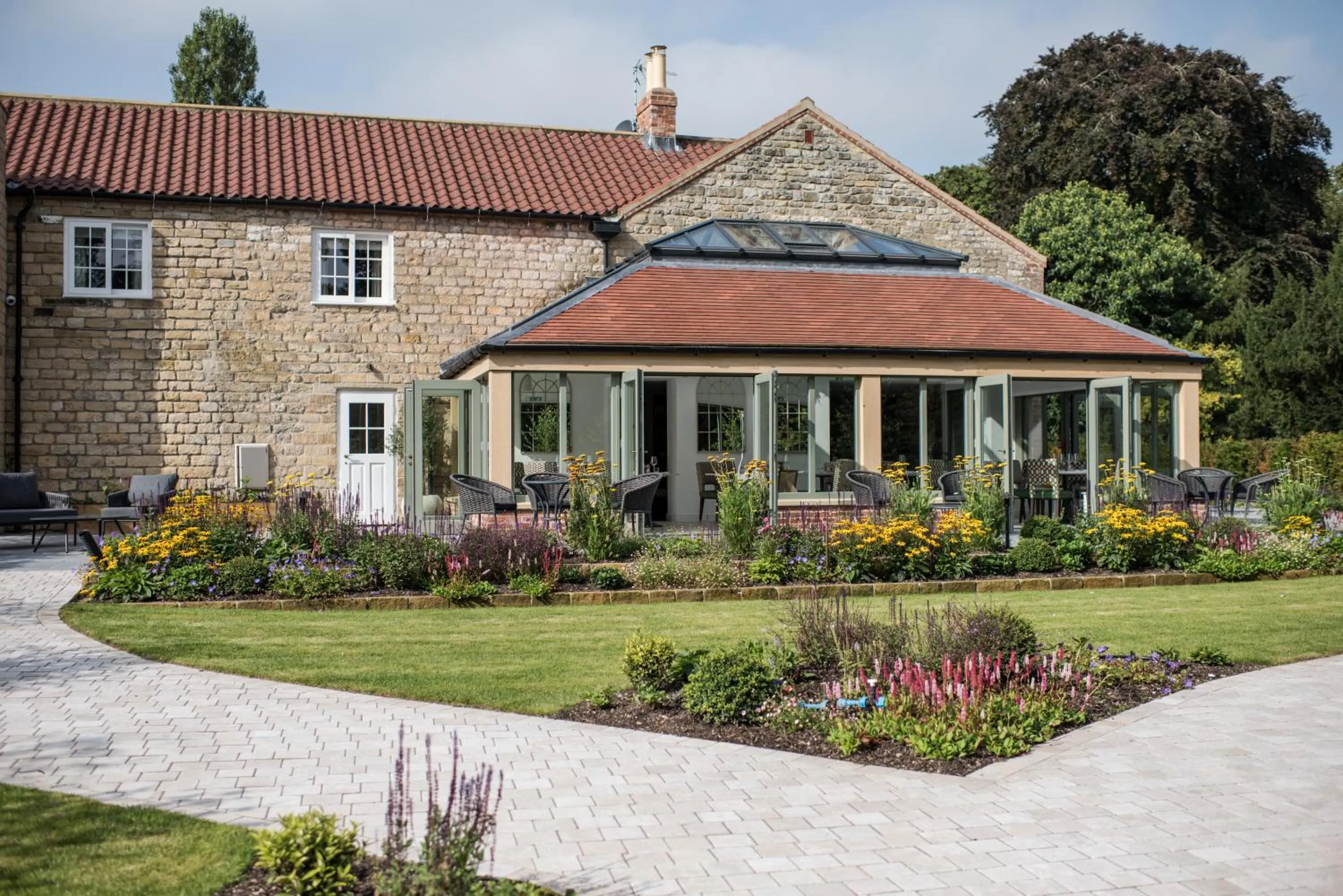 Dewars Restaurant and Rooms