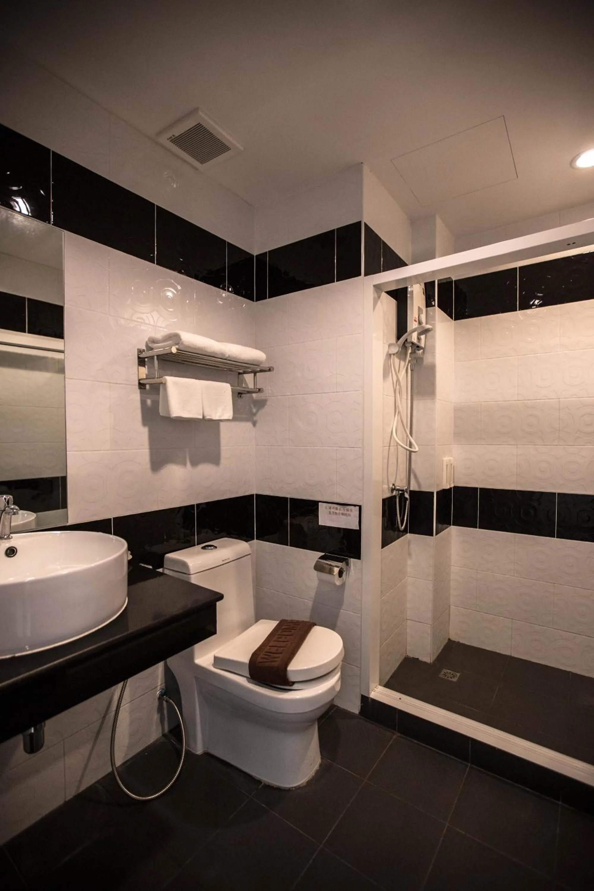 Bathroom in CK Resort Pattaya