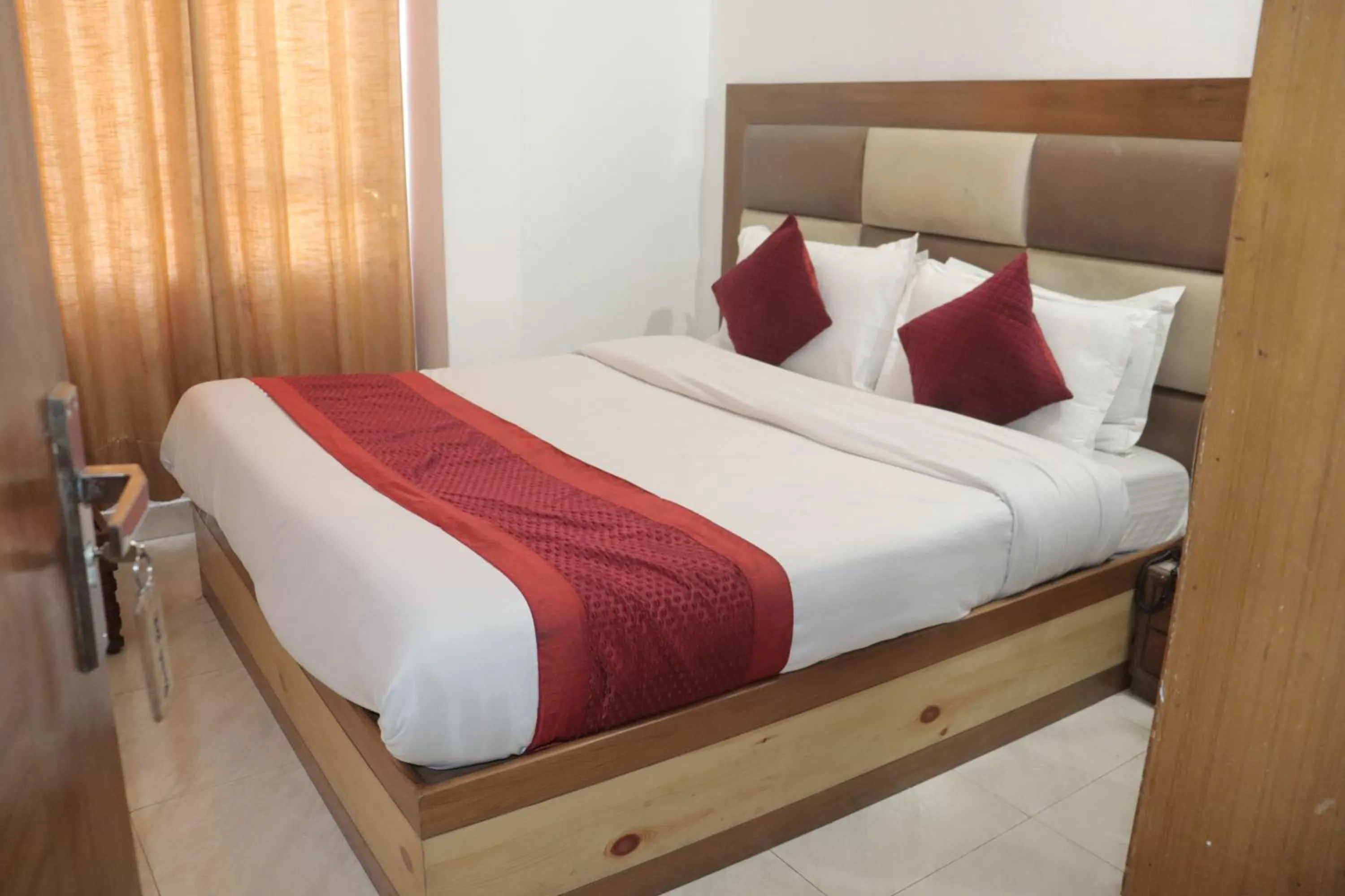 Bed in Hotel Tourist Home By palak Hospitality