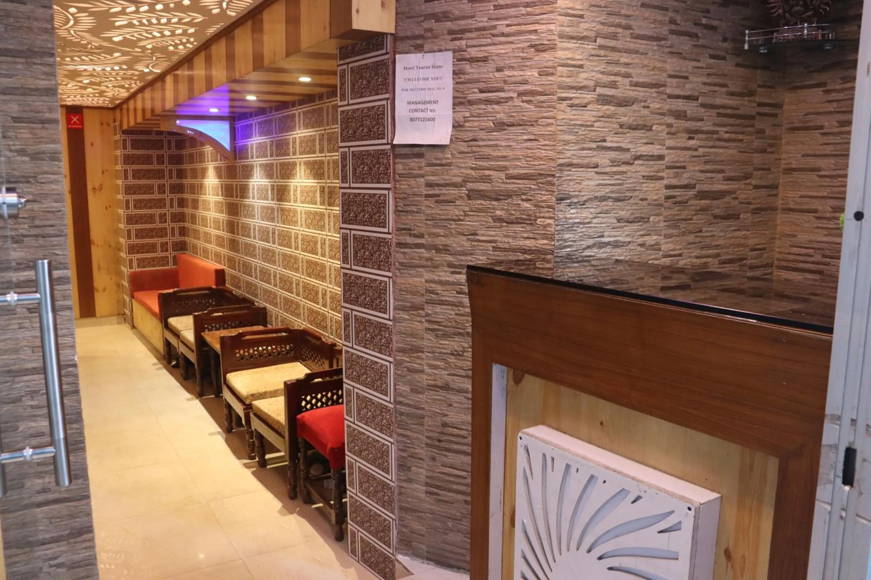 Seating area in Hotel Tourist Home By palak Hospitality